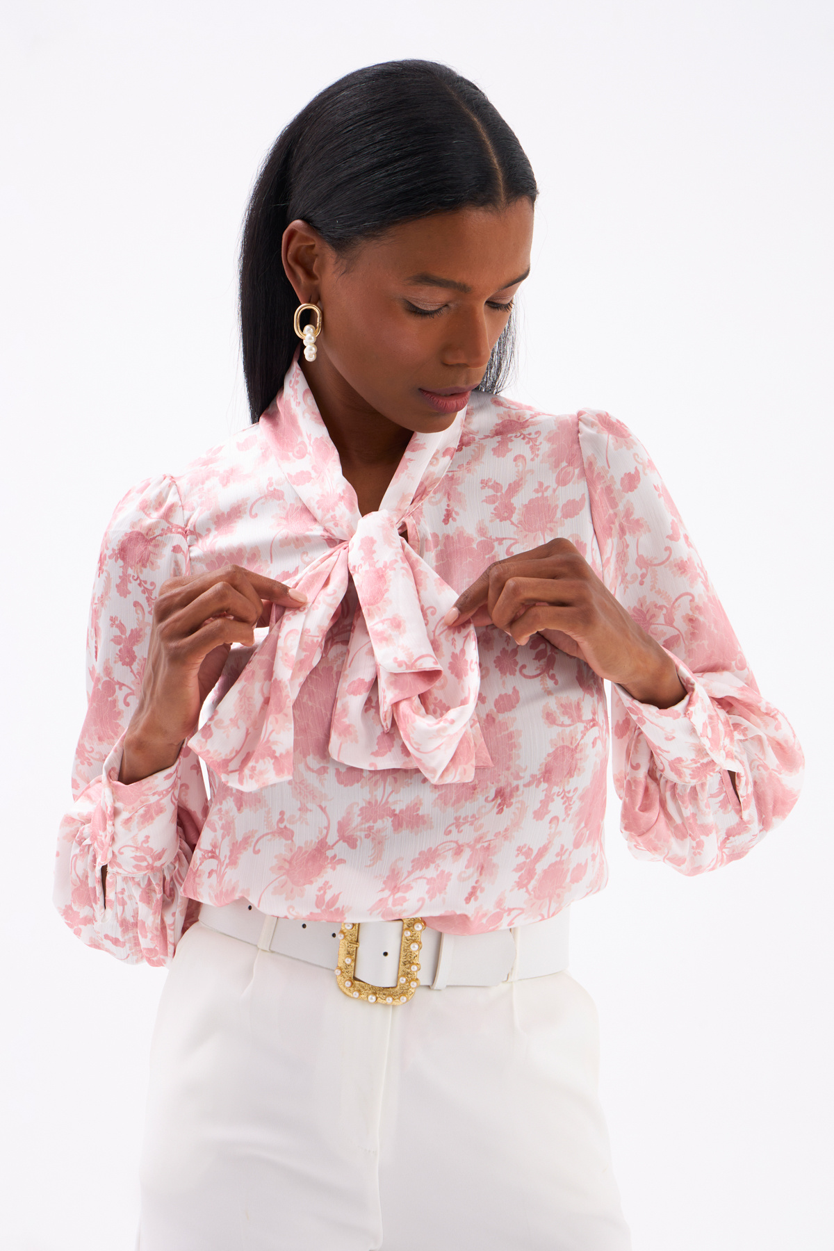 Scarf Detailed Blouse - PINK