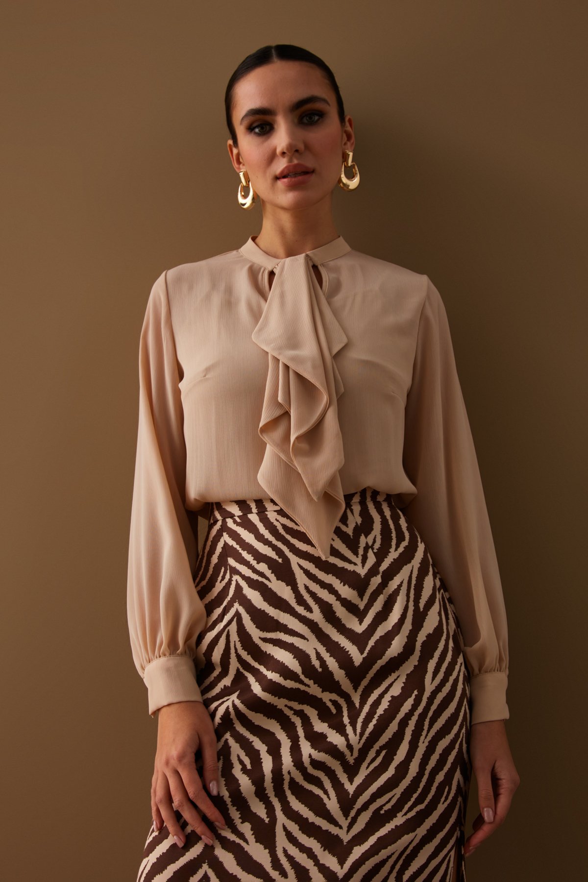 Fular Detaylı Salaş Bluz - BEJ