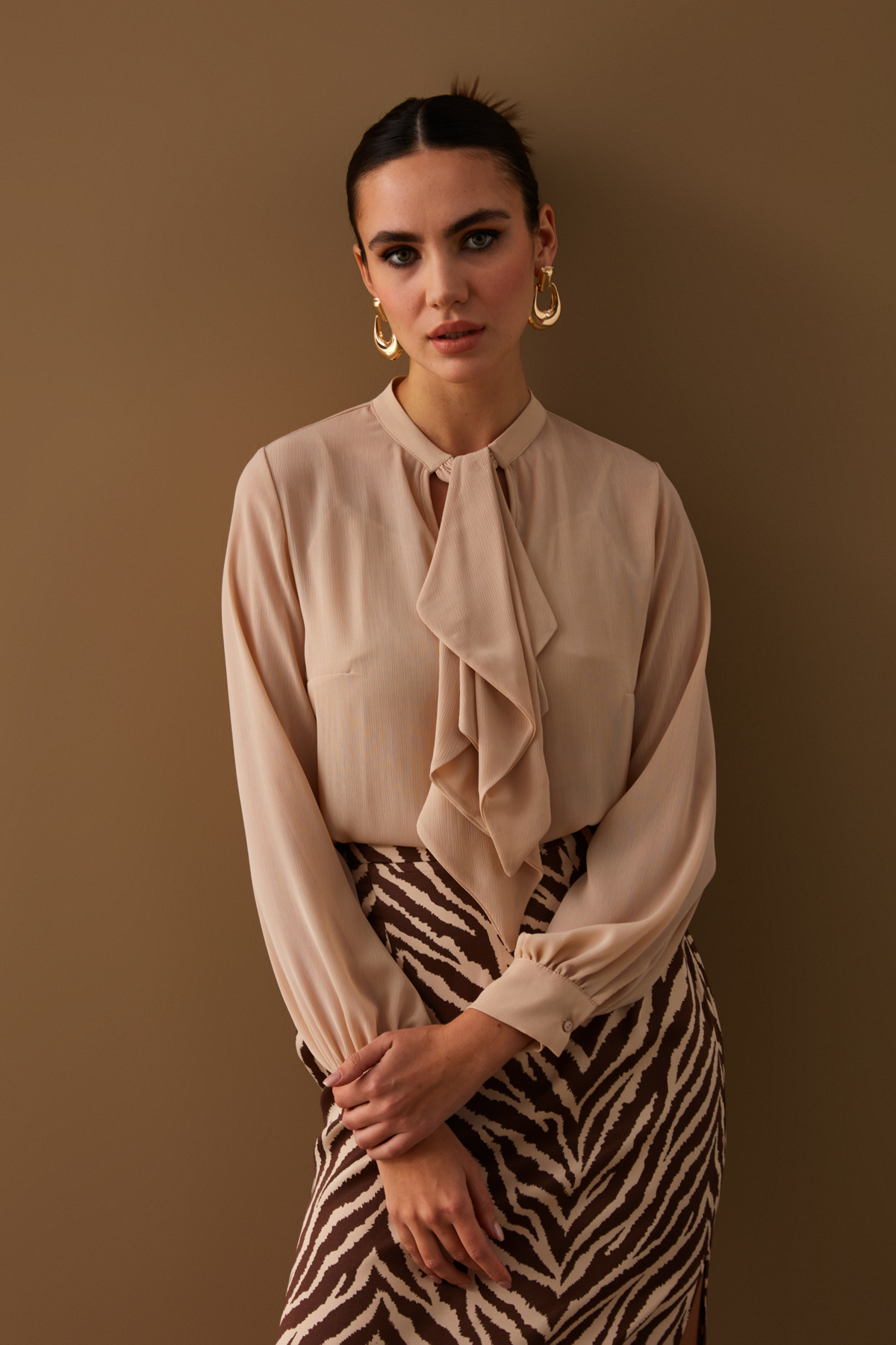 Fular Detaylı Salaş Bluz - BEJ