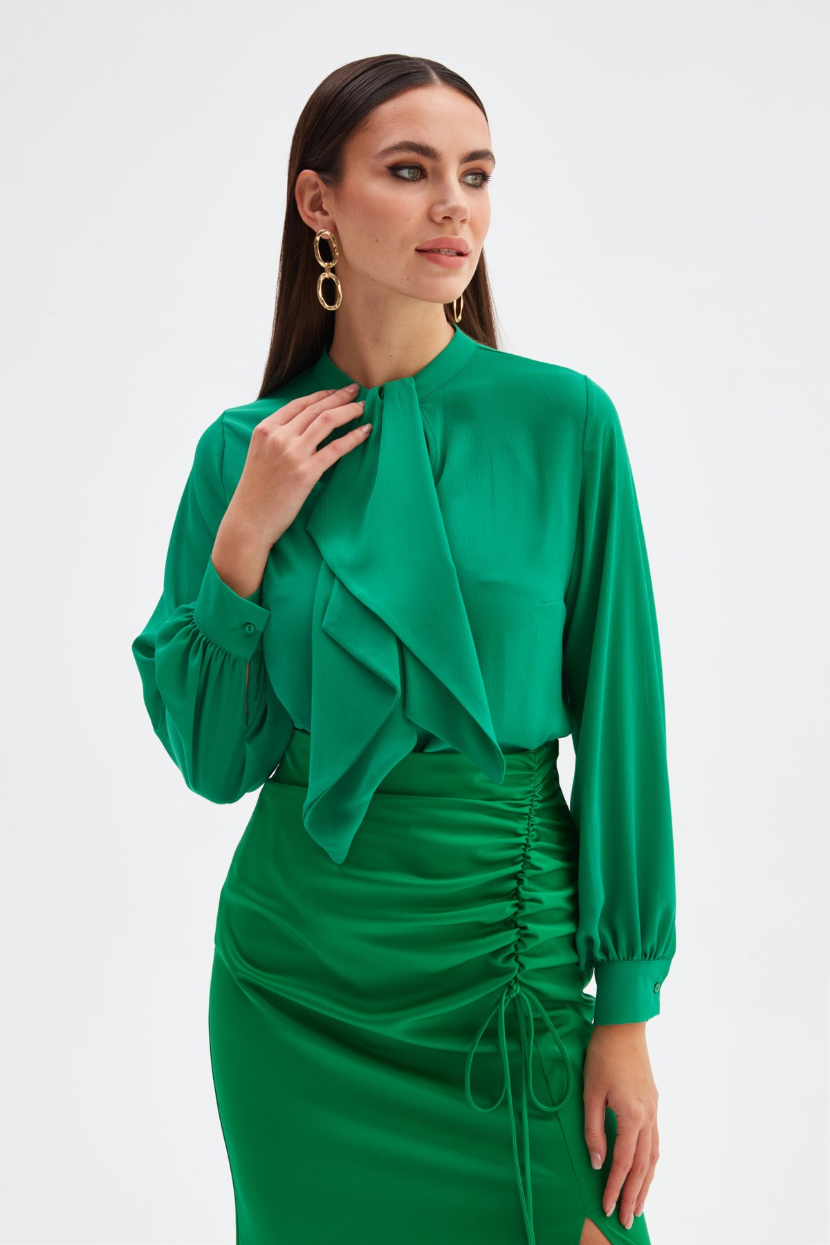 Fular Detaylı Salaş Bluz - YEŞİL