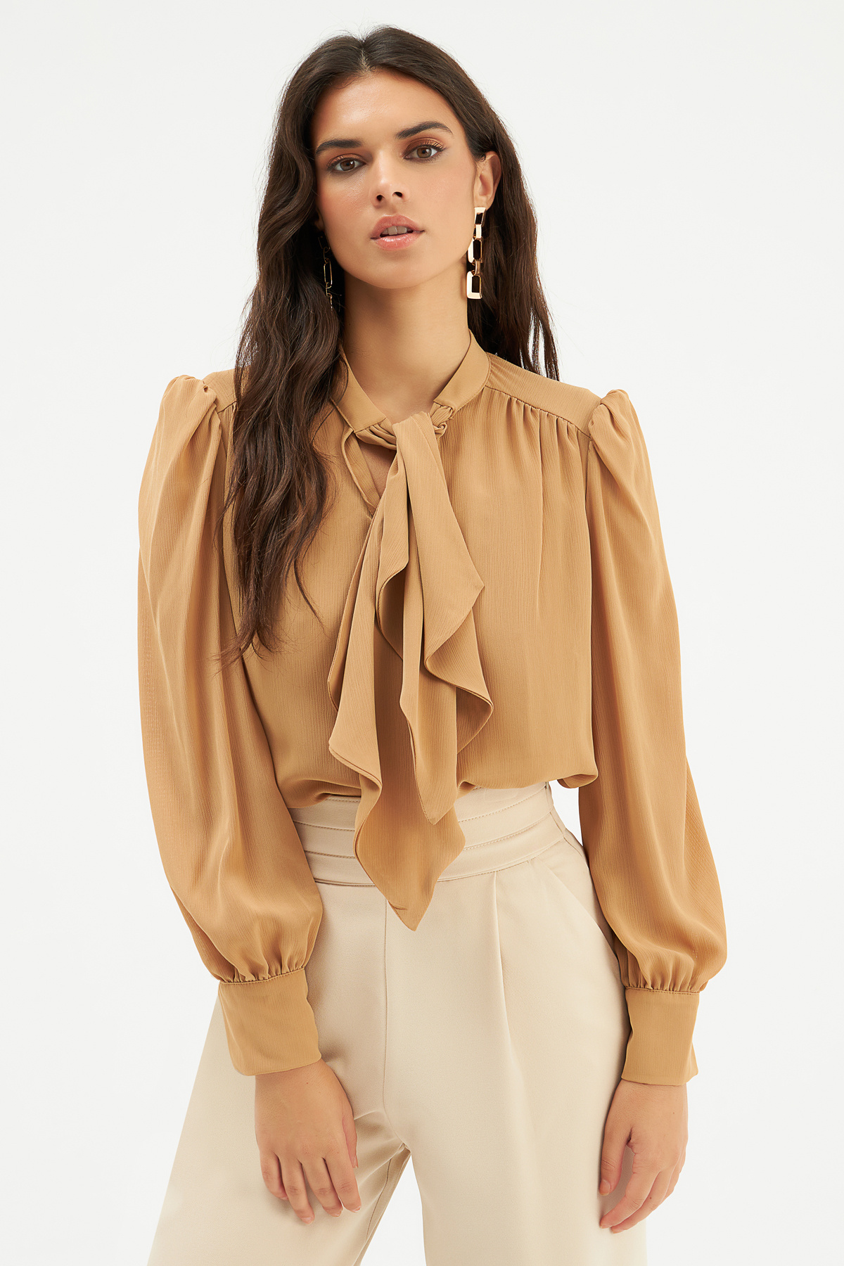 Fular Yaka Salaş Bluz - CAMEL