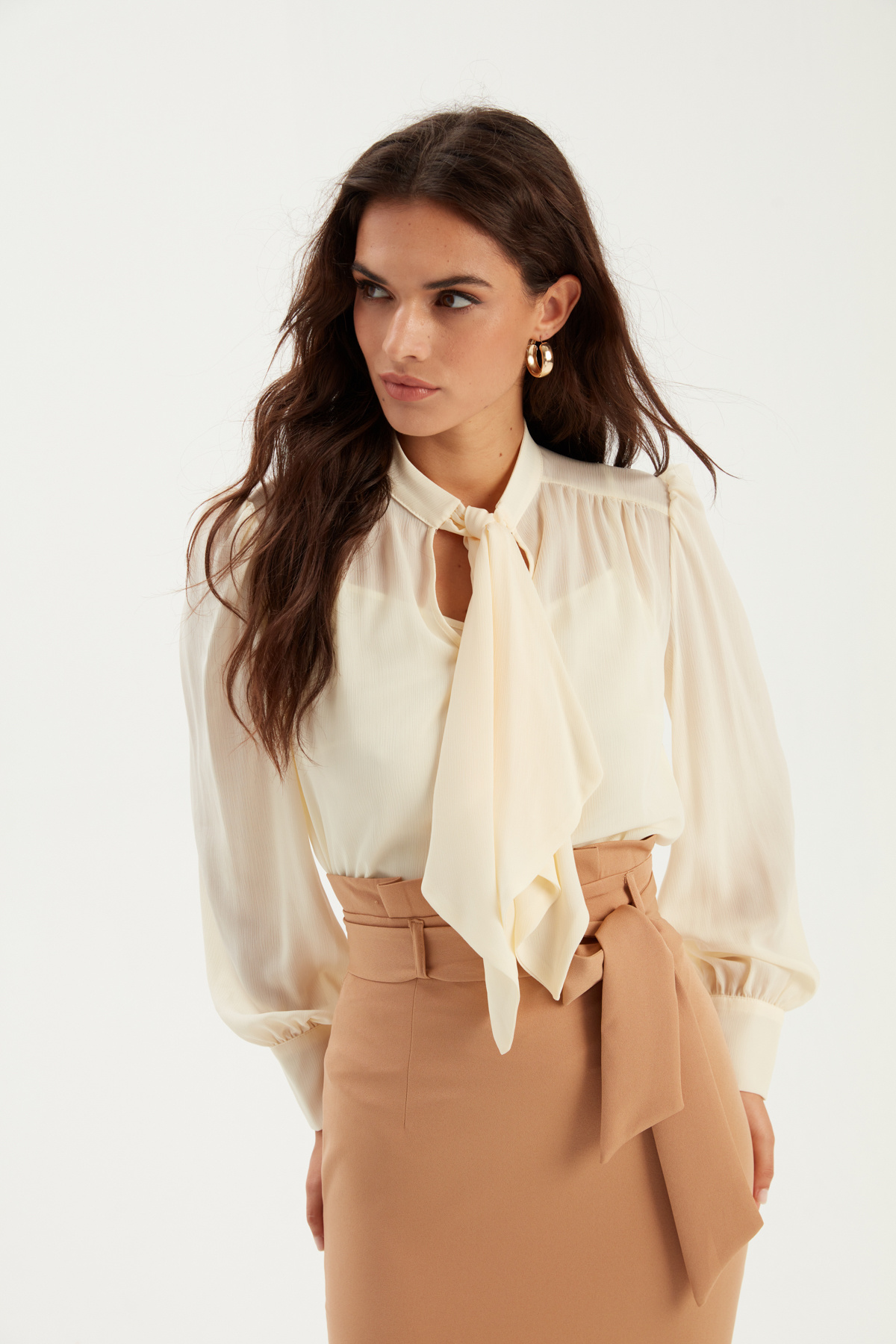 Fular Yaka Salaş Bluz - KREM