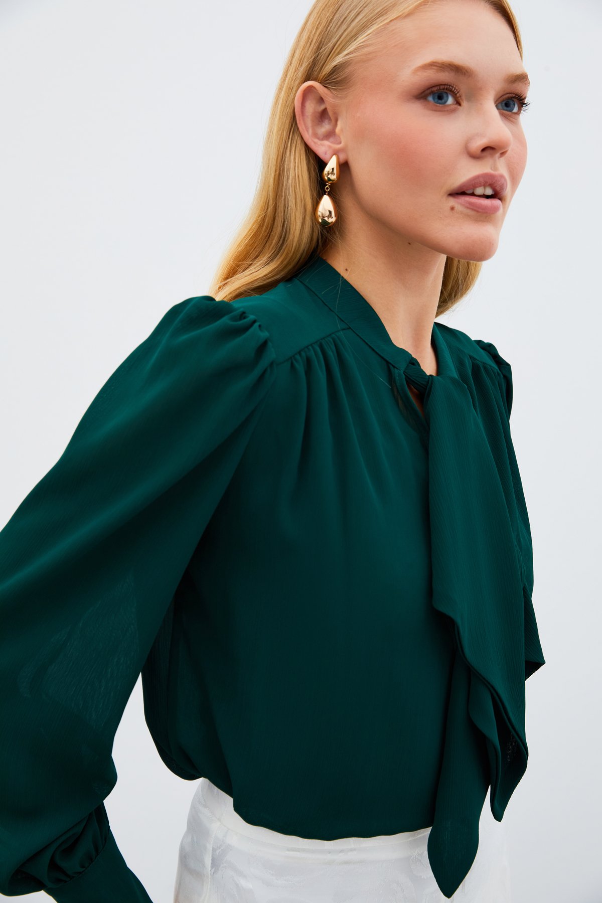 Fular Yaka Salaş Bluz - ZÜMRÜT