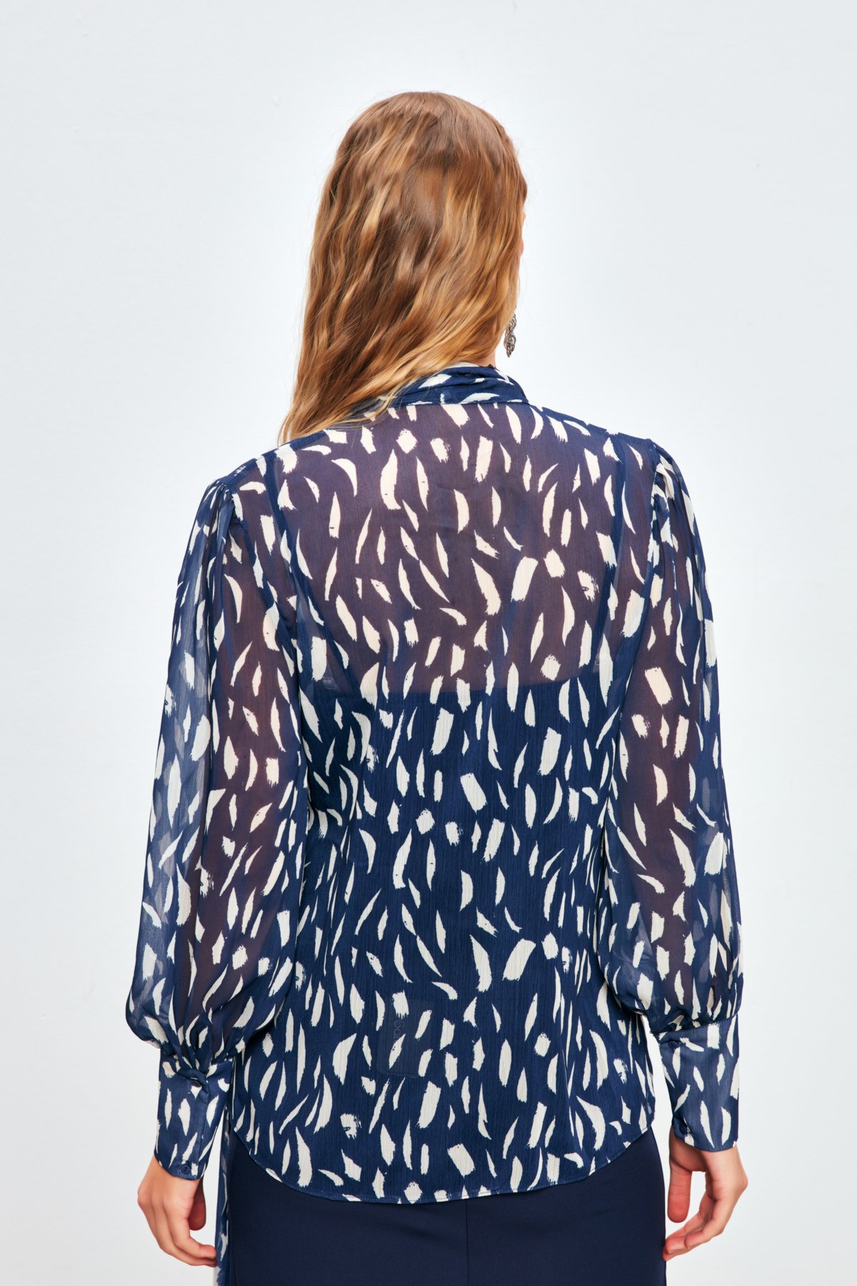 Fularlı Desenli Gömlek - LACİVERT