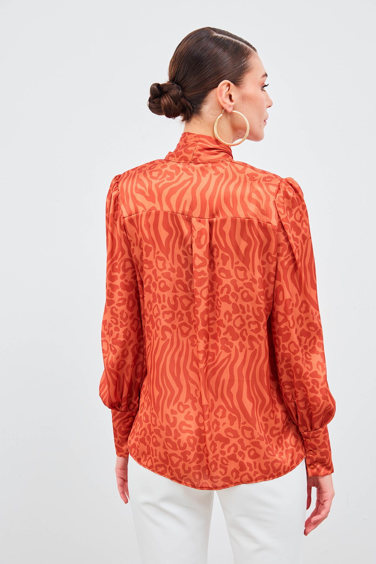 Scarf Patterned Shirt - ORANJ