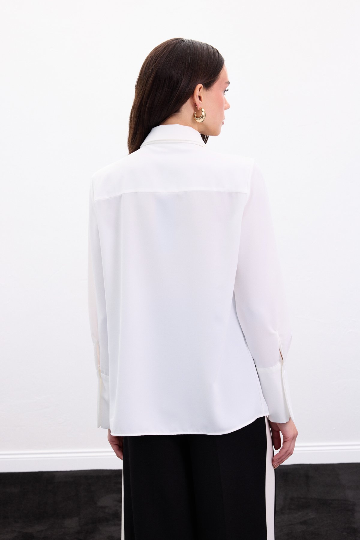 Fularlı Gömlek - Ekru