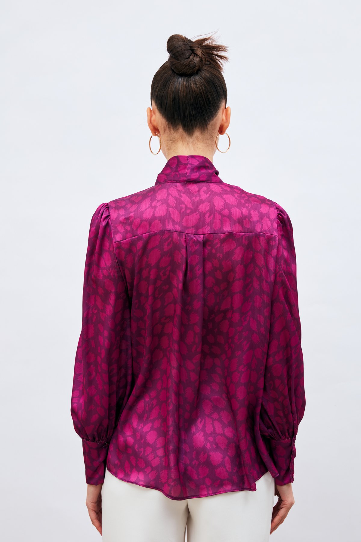 Fularlı Leopar Desenli Gömlek - FUŞYA