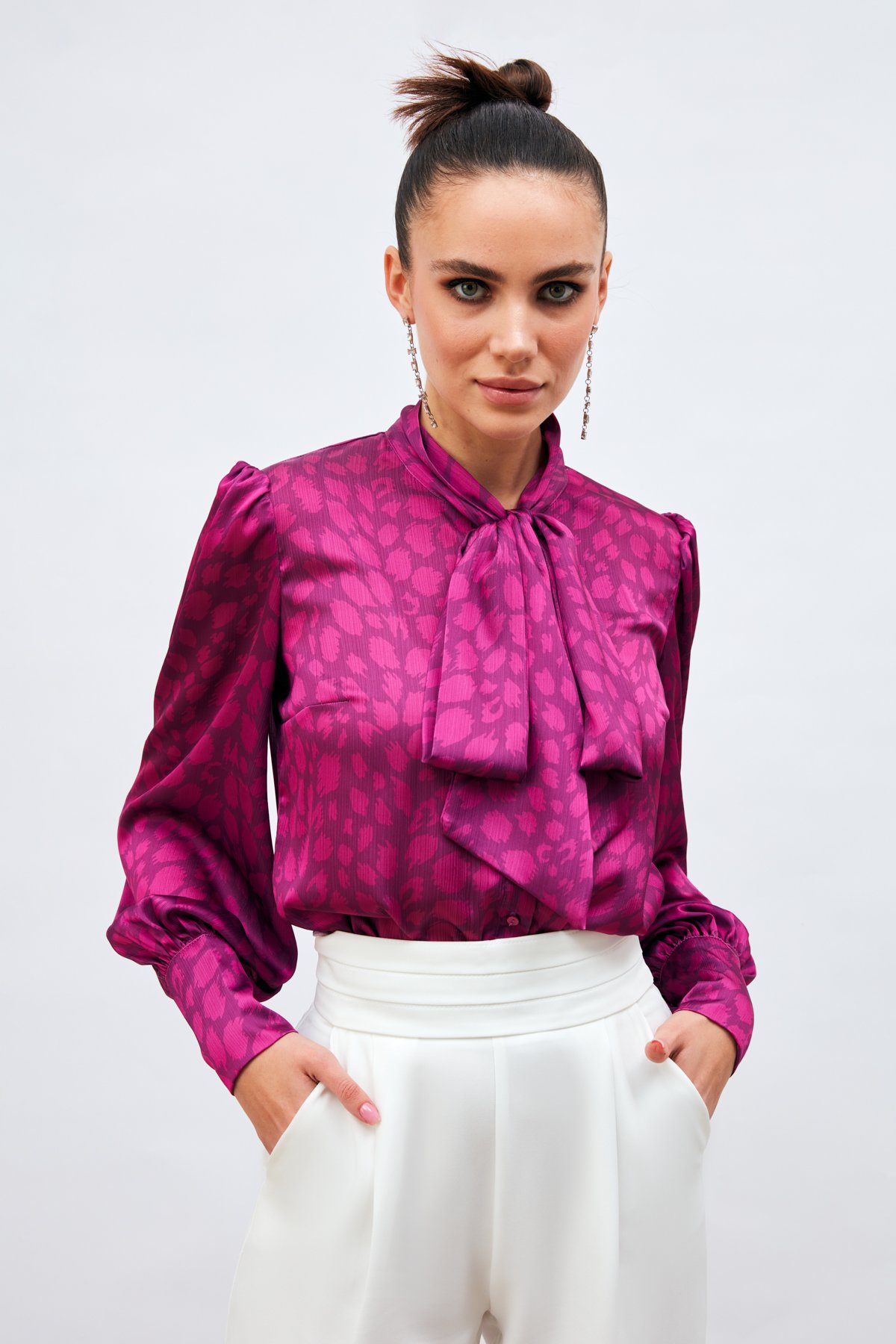 Fularlı Leopar Desenli Gömlek - FUŞYA
