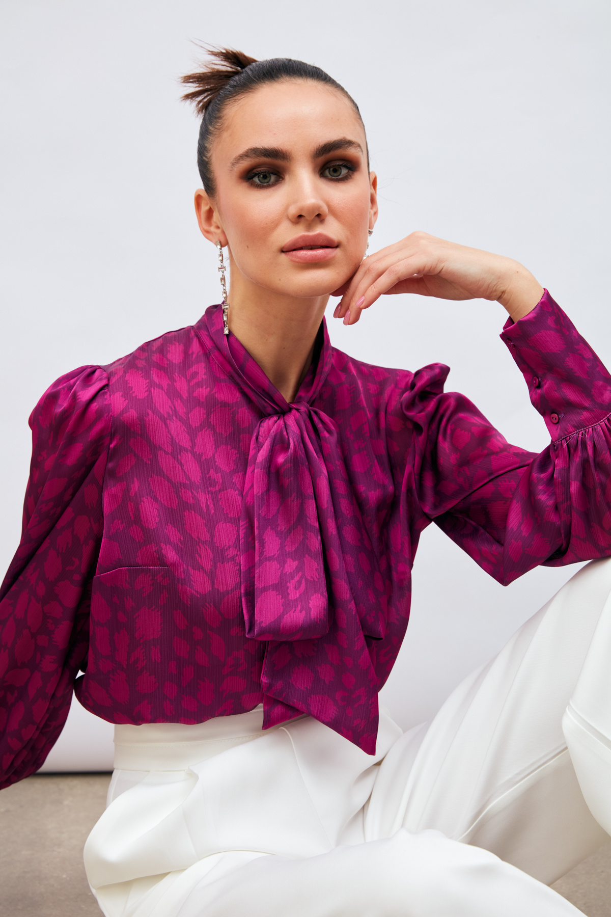 Fularlı Leopar Desenli Gömlek - FUŞYA