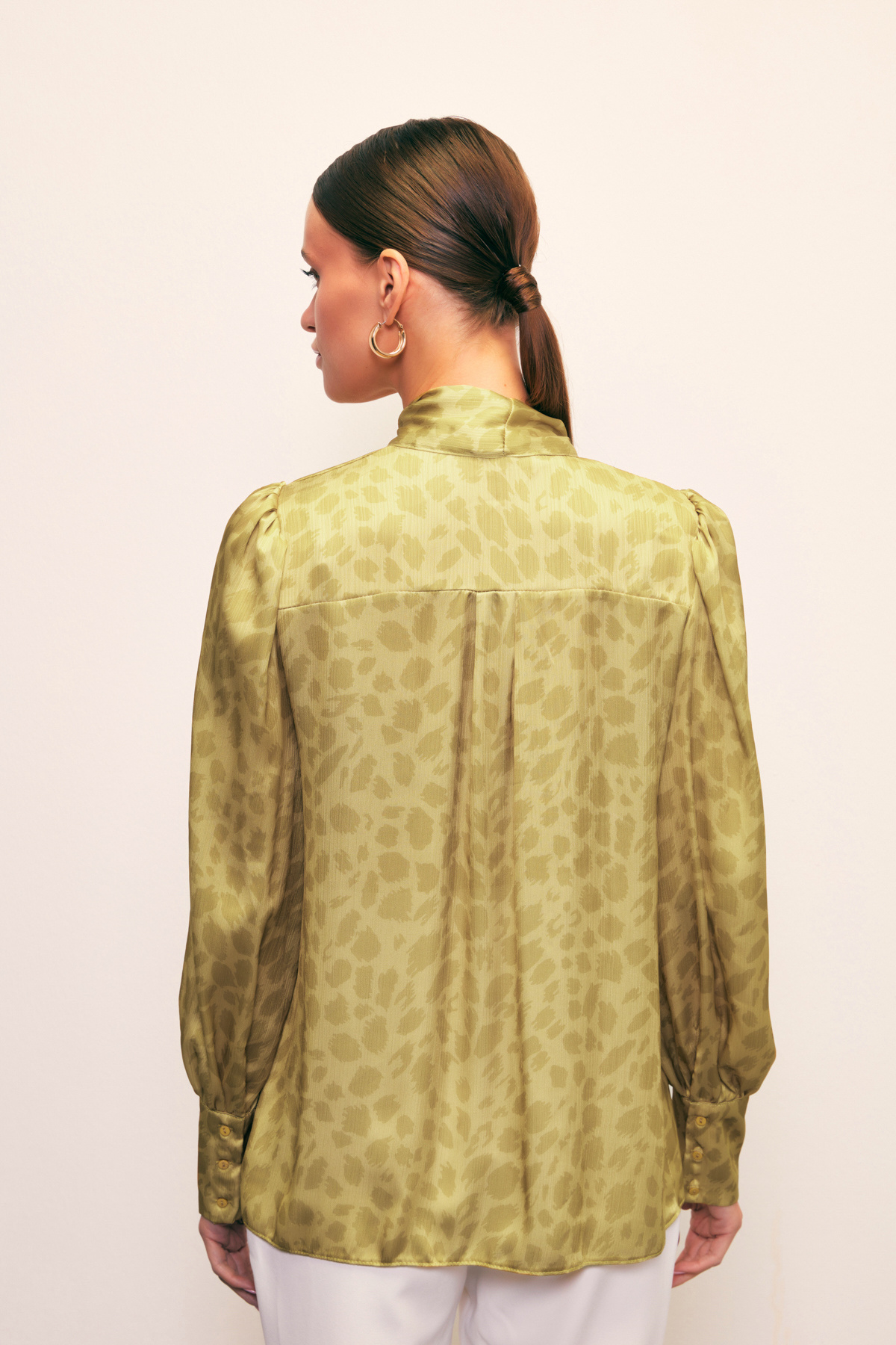 Fularlı Leopar Desenli Gömlek - OLİVE