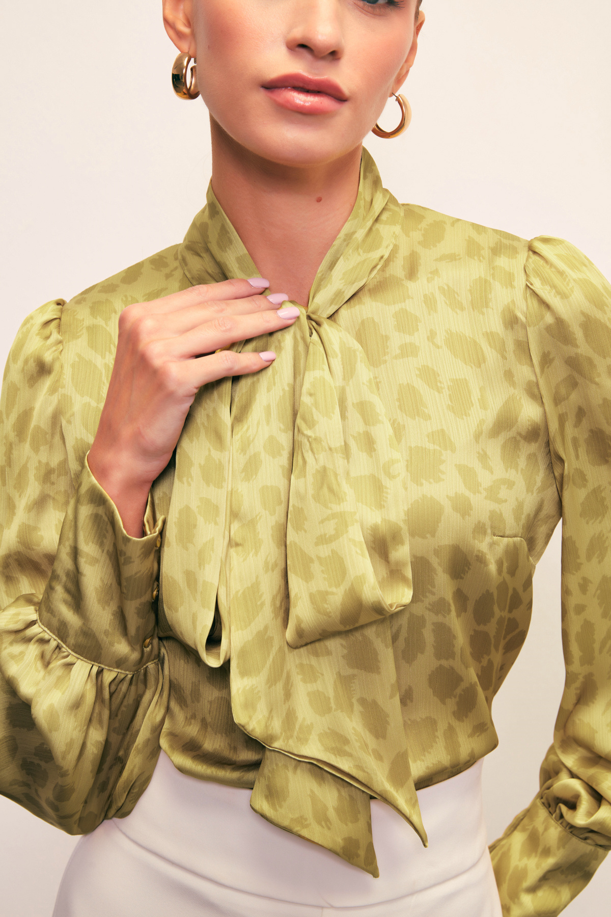 Fularlı Leopar Desenli Gömlek - OLİVE