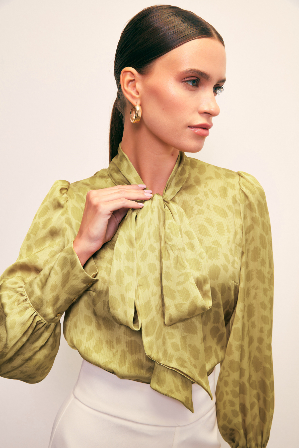 Fularlı Leopar Desenli Gömlek - OLİVE