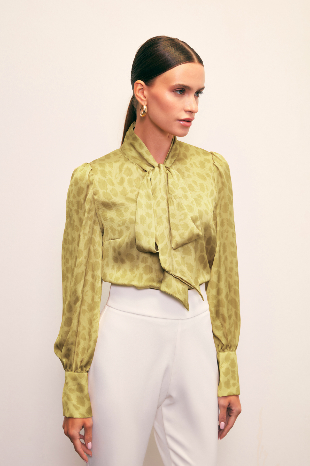 Fularlı Leopar Desenli Gömlek - OLİVE