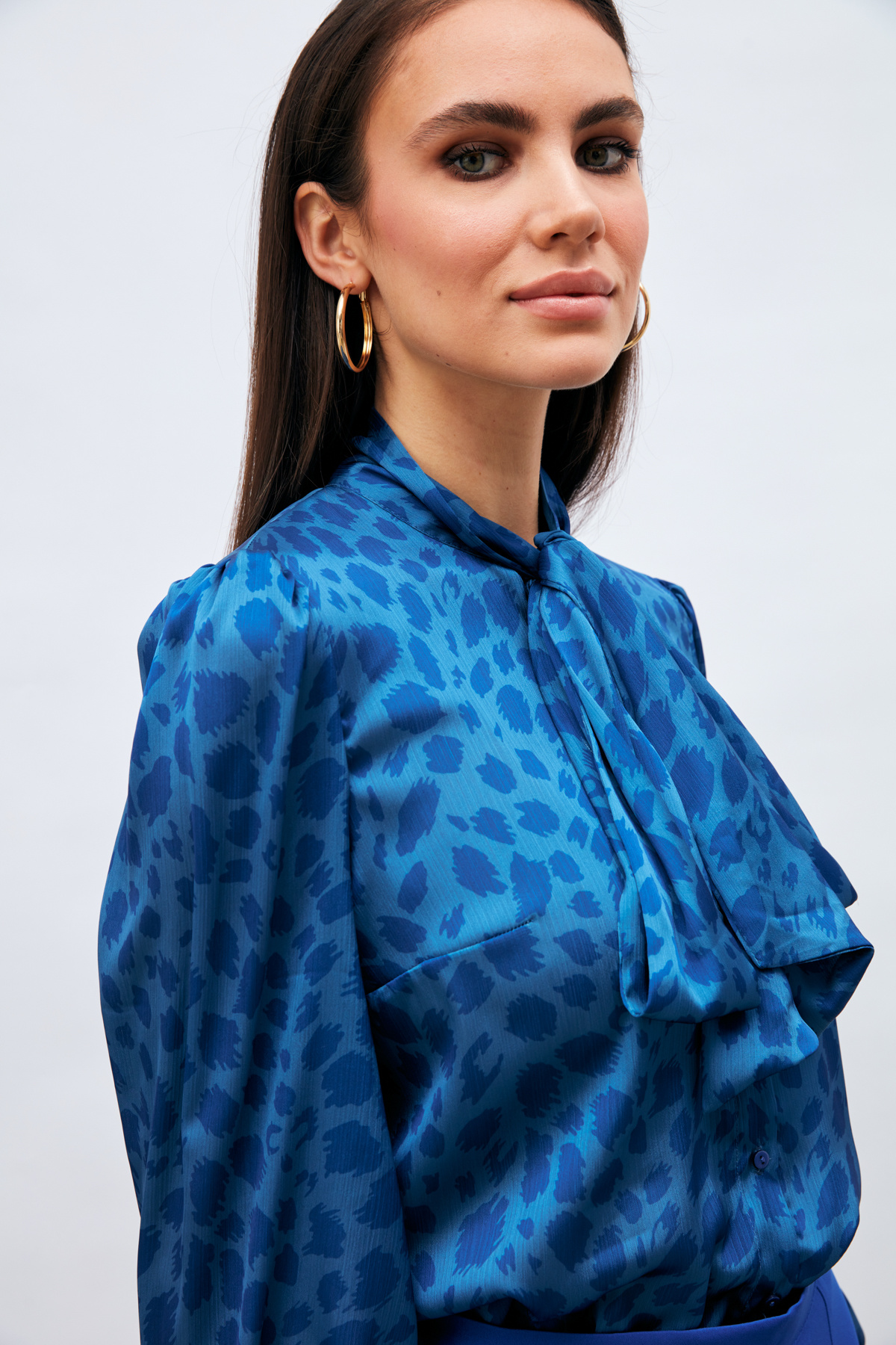 Fularlı Leopar Desenli Gömlek - SAX MAVİ