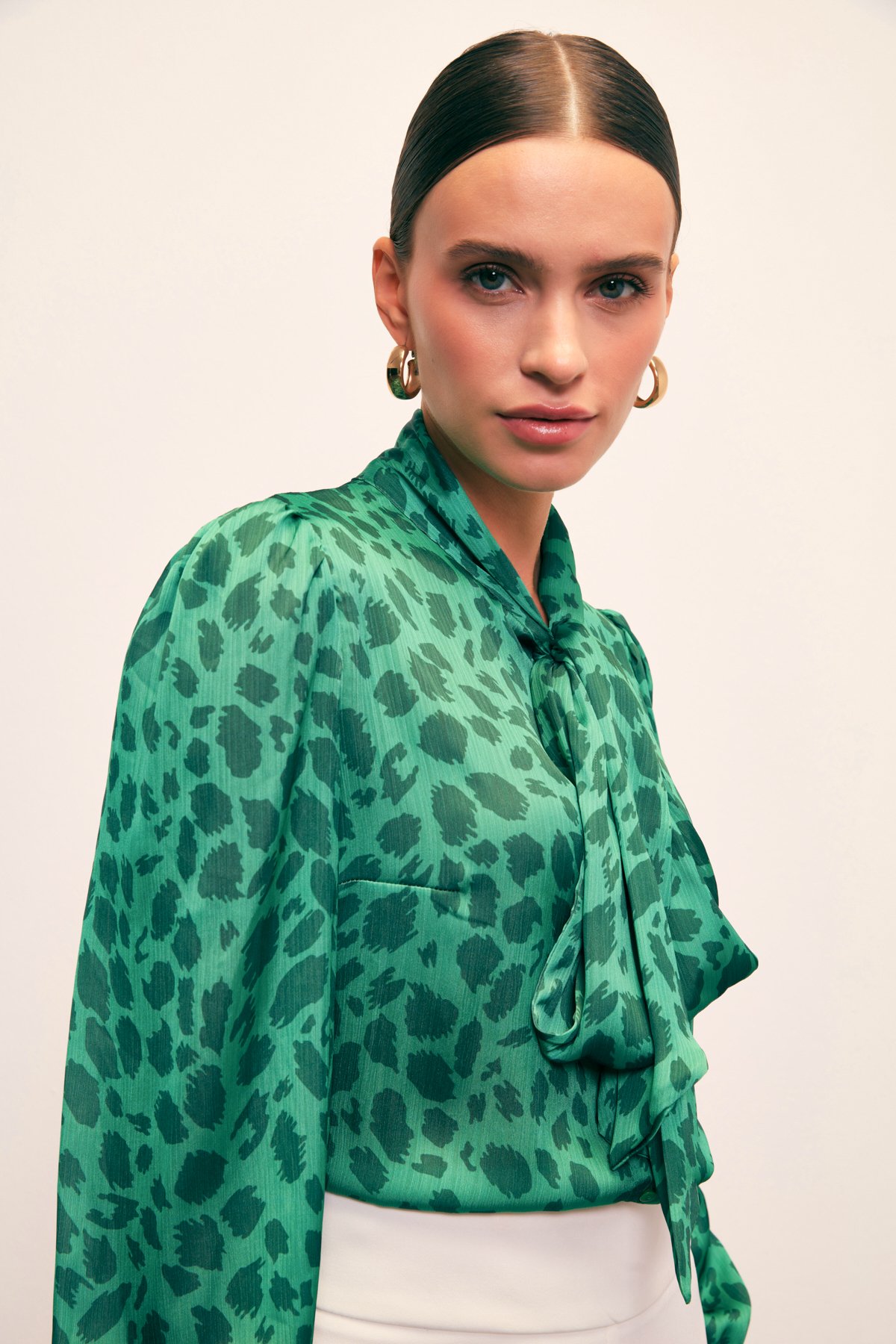 Fularlı Leopar Desenli Gömlek - YEŞİL
