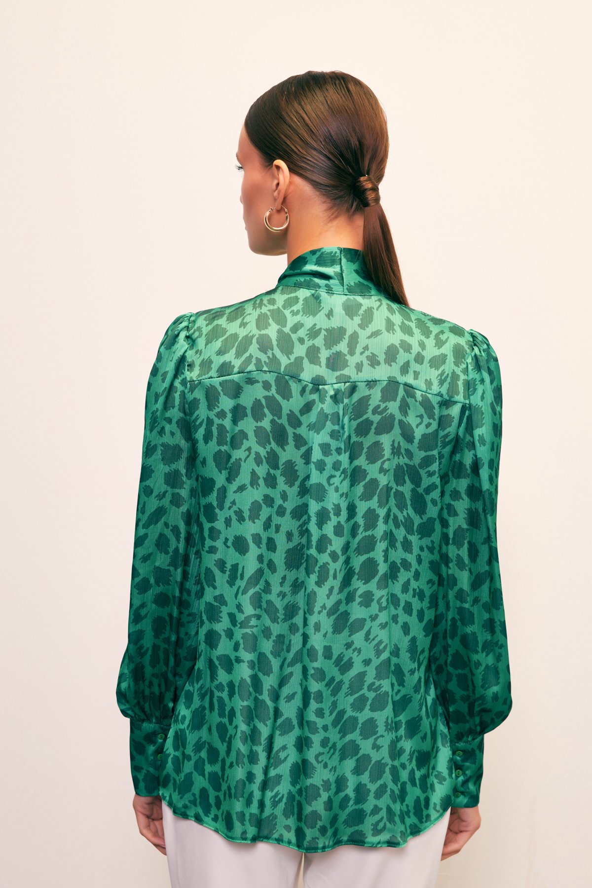 Fularlı Leopar Desenli Gömlek - YEŞİL