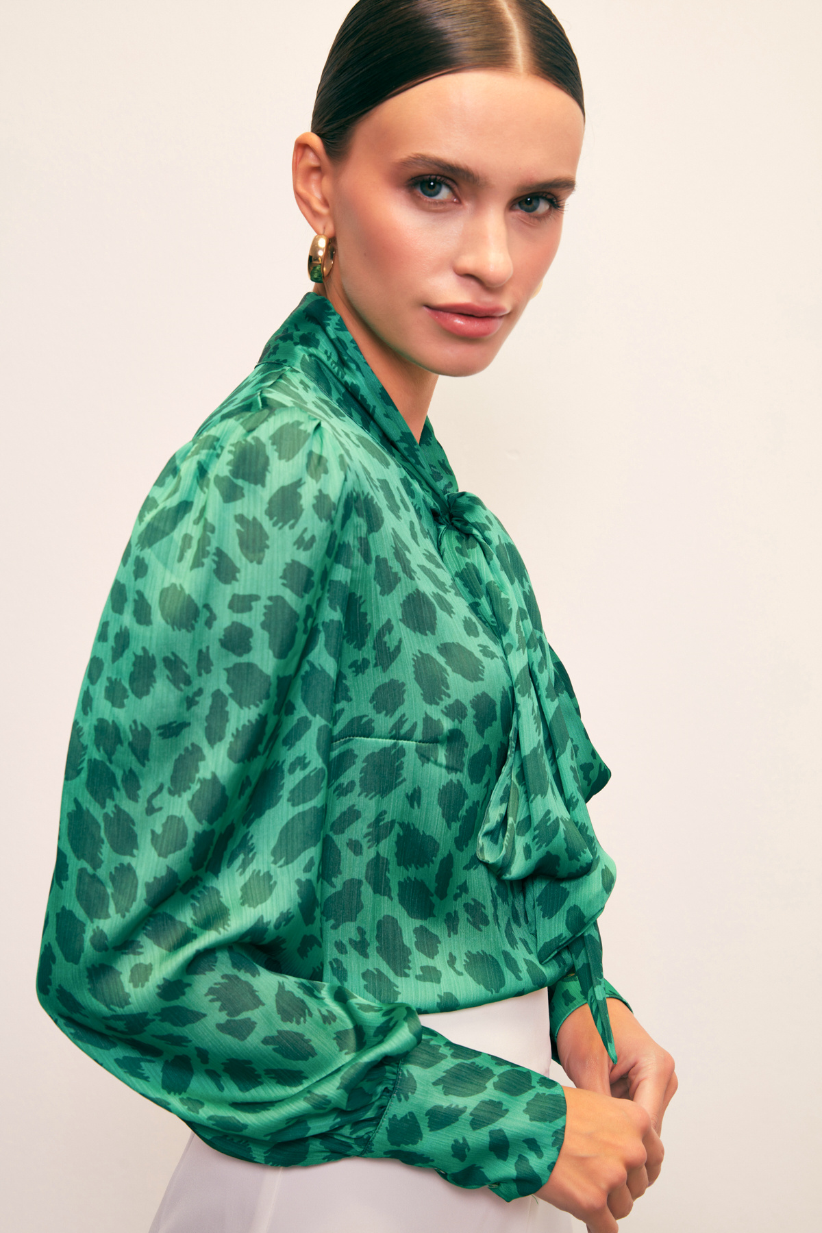 Fularlı Leopar Desenli Gömlek - YEŞİL