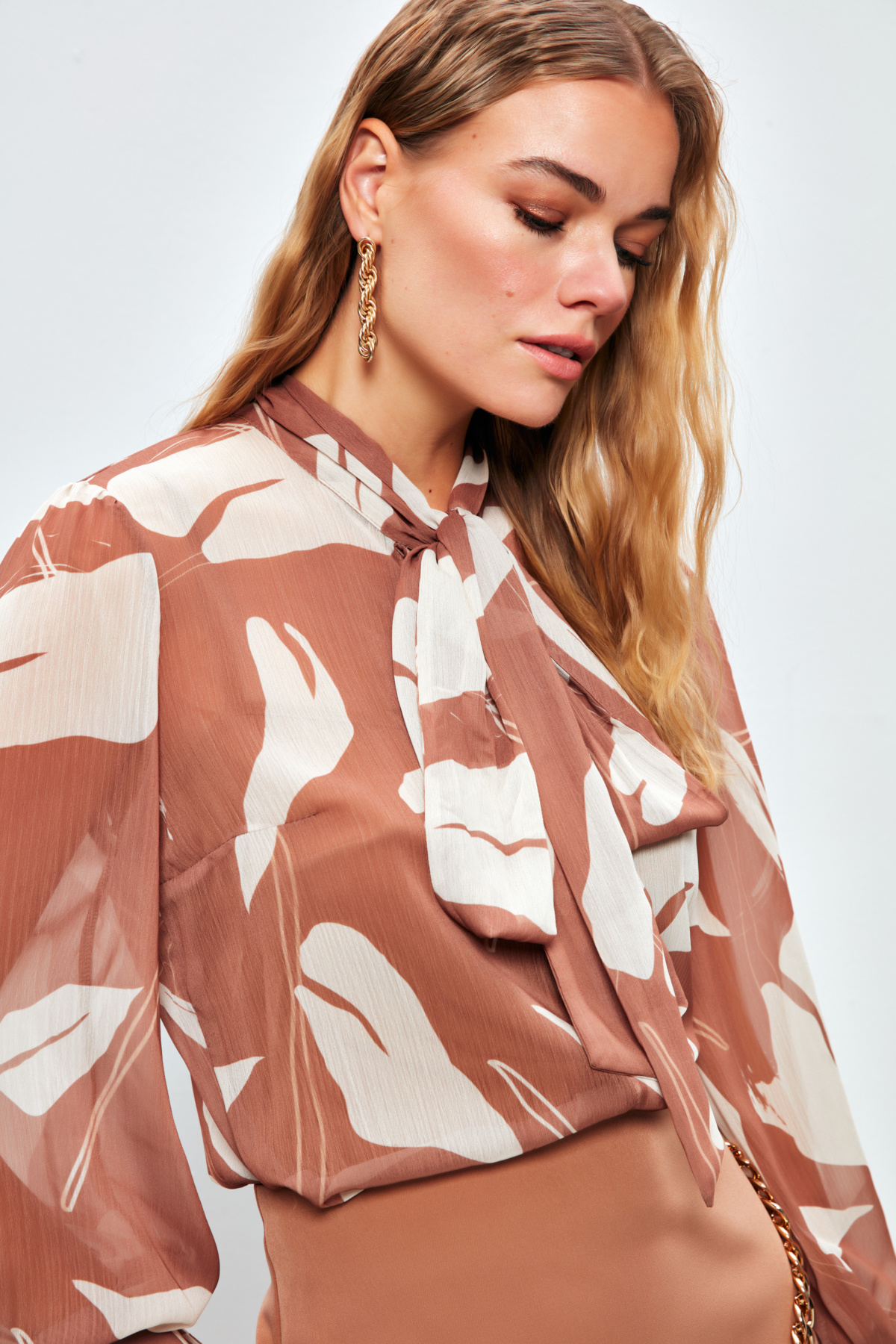 Fularlı Salaş Gömlek - KAHVE