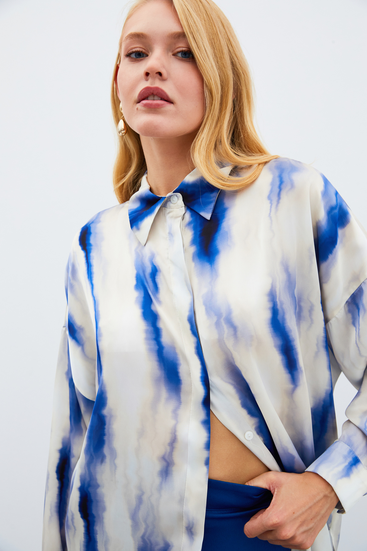 Geniş Desenli Gömlek - SAX MAVİ