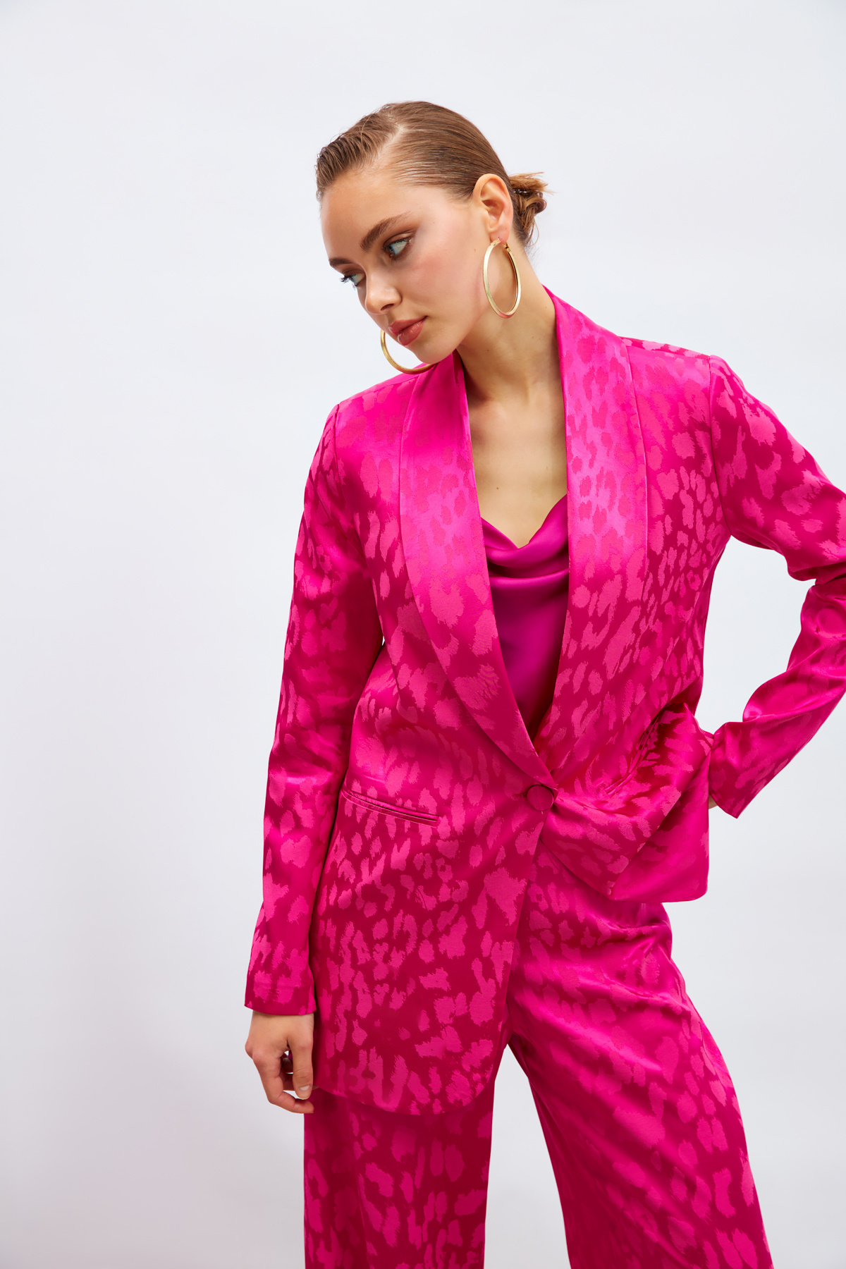 Geniş Desenli Saten Ceket - FUŞYA