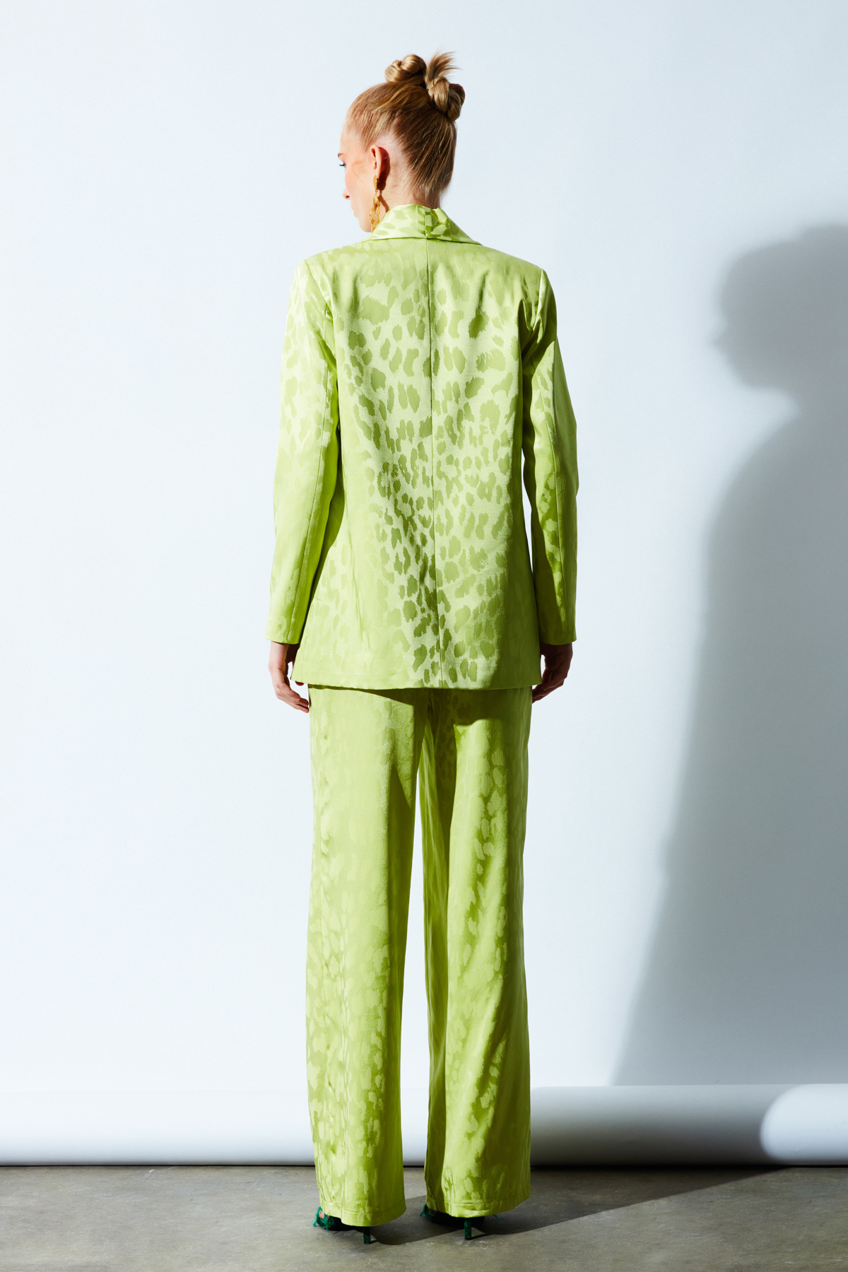 Geniş Desenli Saten Ceket - YAĞ YEŞİLİ