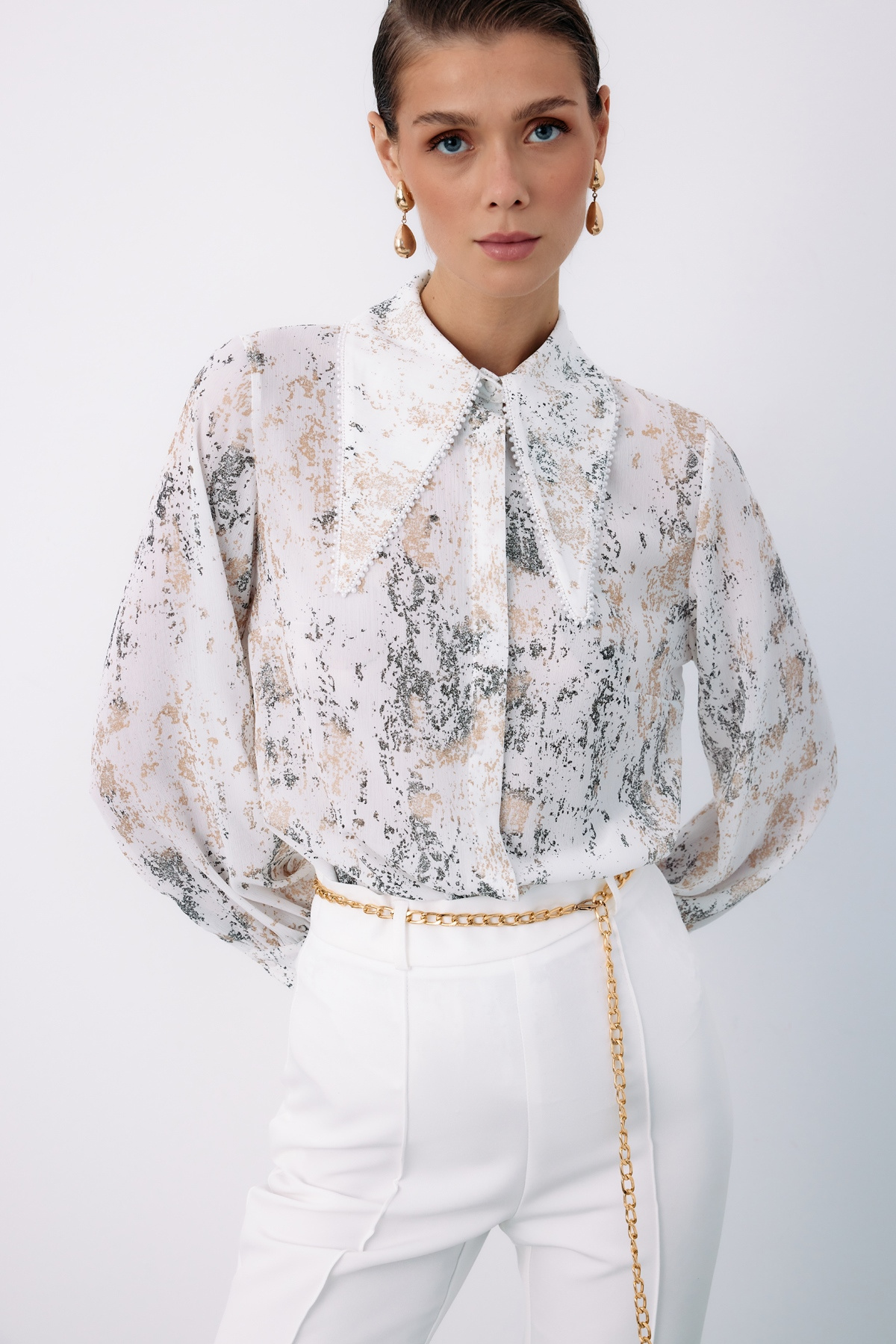 Geniş İnci Yakalı Gömlek - EKRU-GOLD