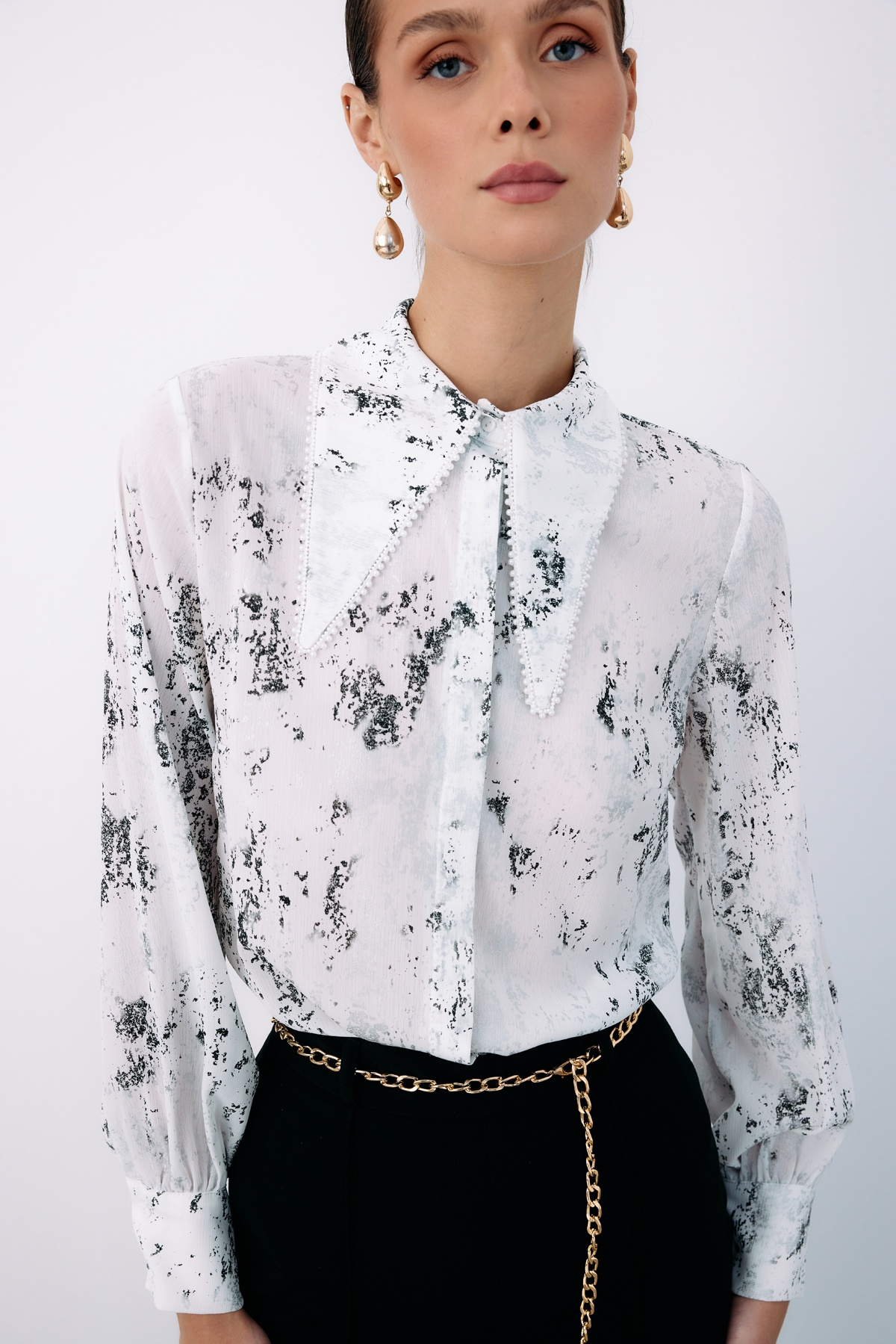 Geniş İnci Yakalı Gömlek - EKRU-GÜMÜŞ