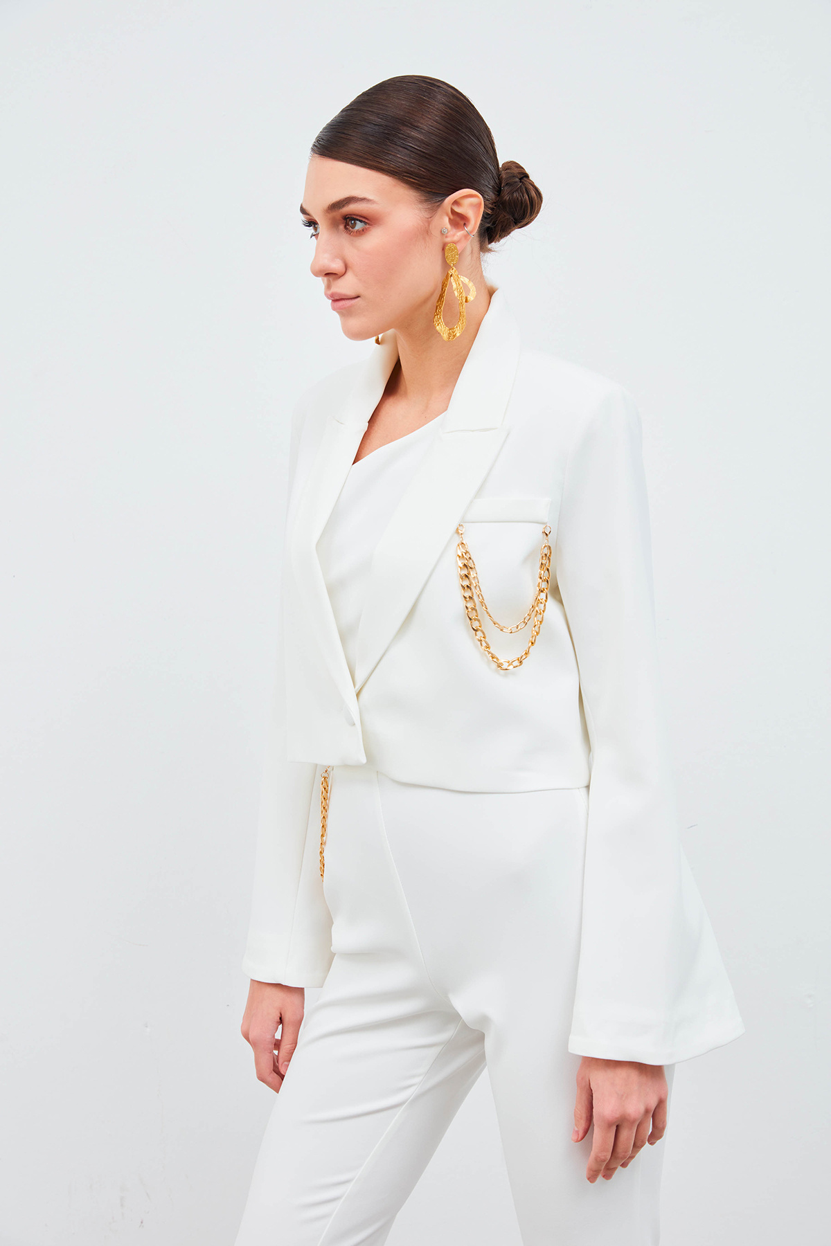 Geniş Kol Detaylı Aksesuarlı Ceket - EKRU