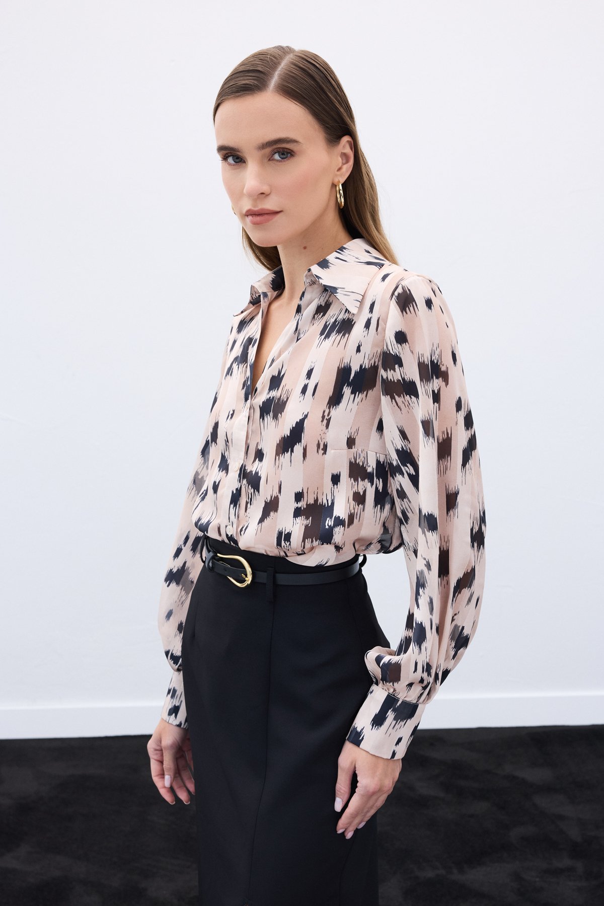 Geniş Manşetli Desenli Gömlek - Bej