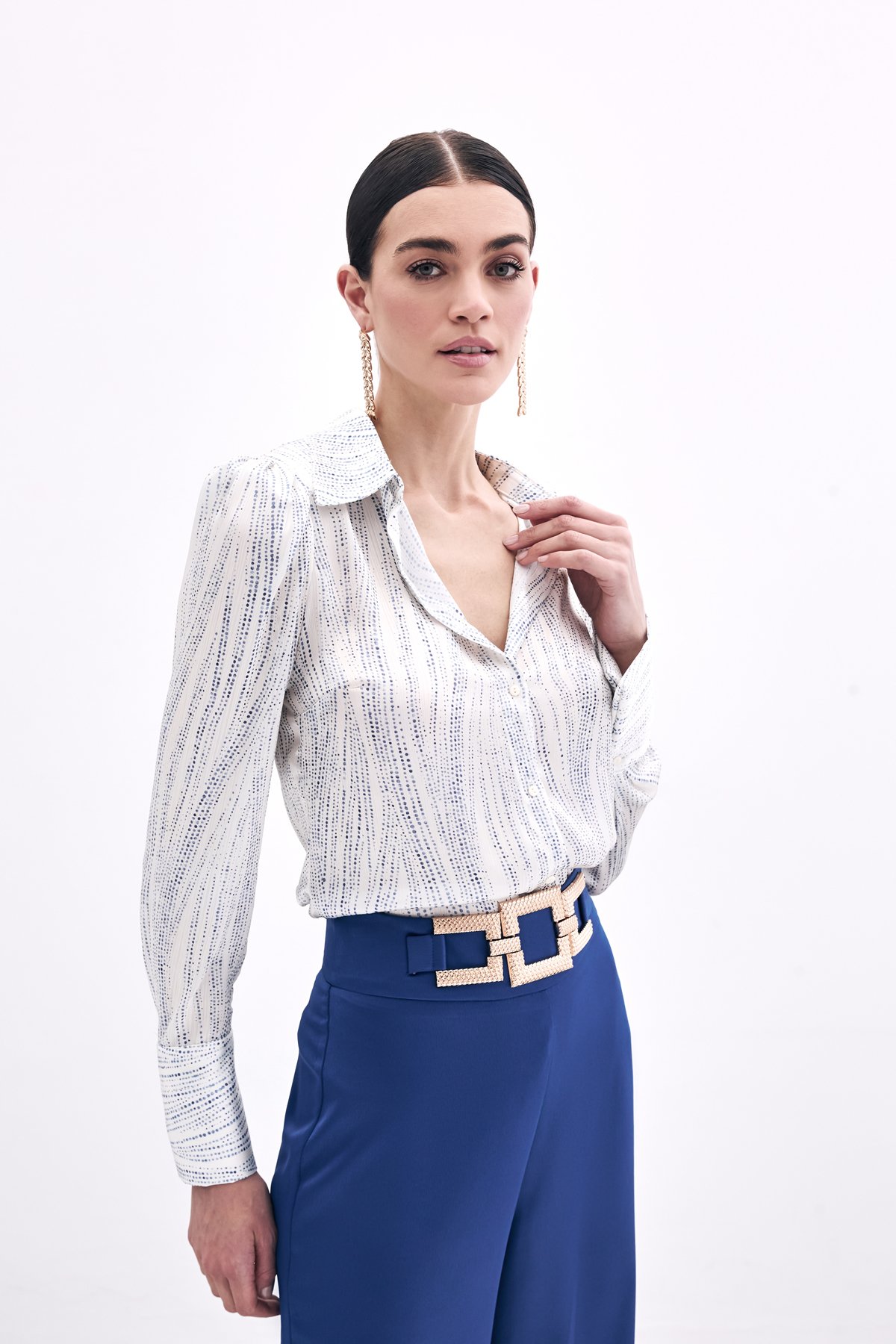 Geniş Manşetli Gömlek - Ekru-Mavi