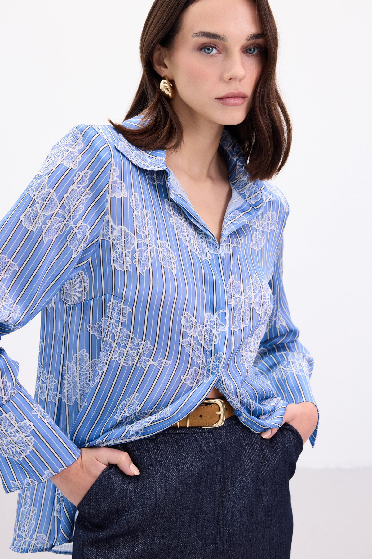 Geniş Manşetli Gömlek - Mavi