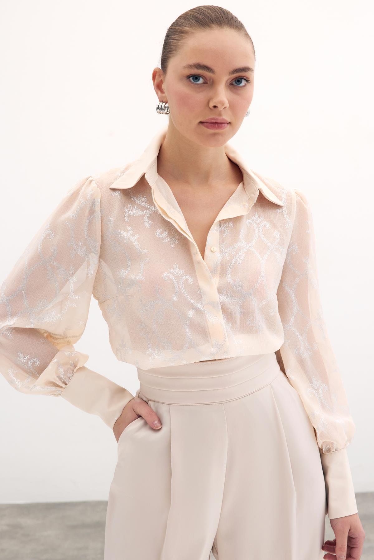 Geniş Manşetli Şifon Gömlek - Bej