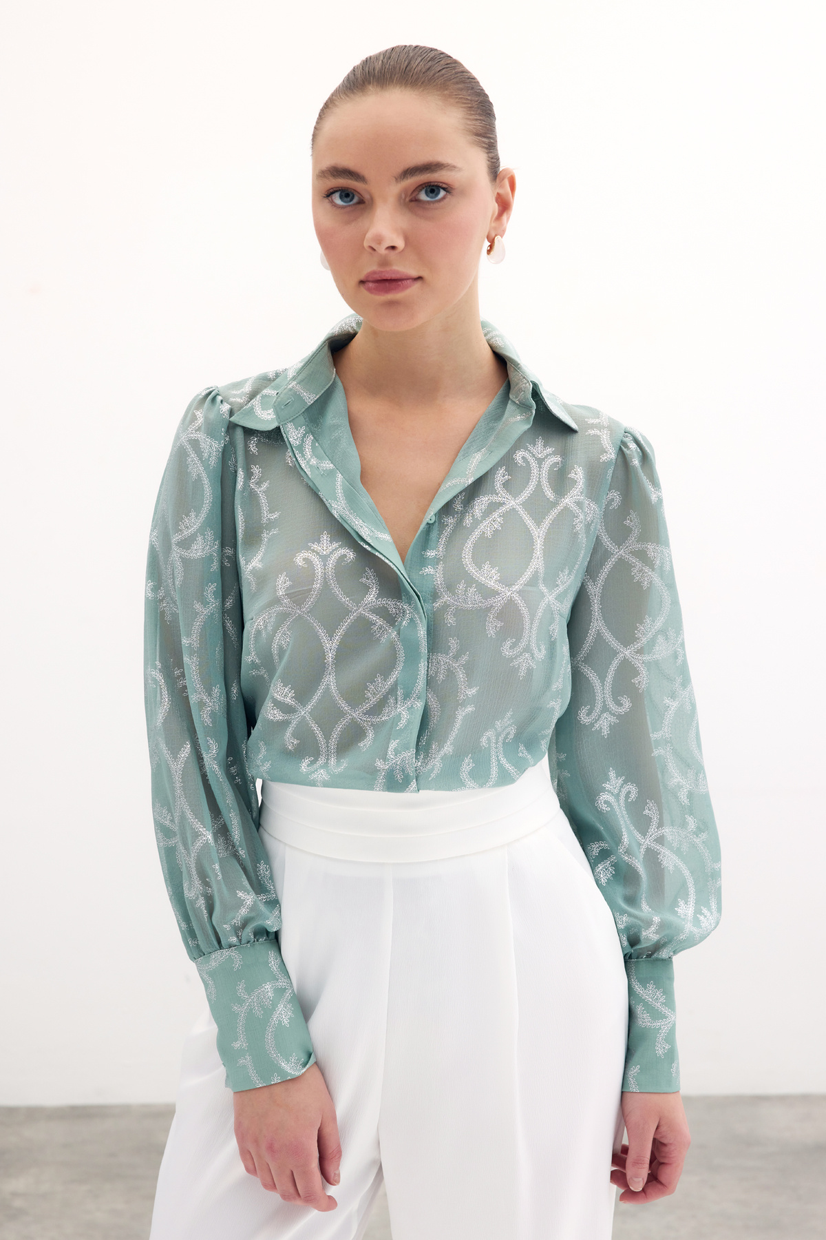 Geniş Manşetli Şifon Gömlek - Mint