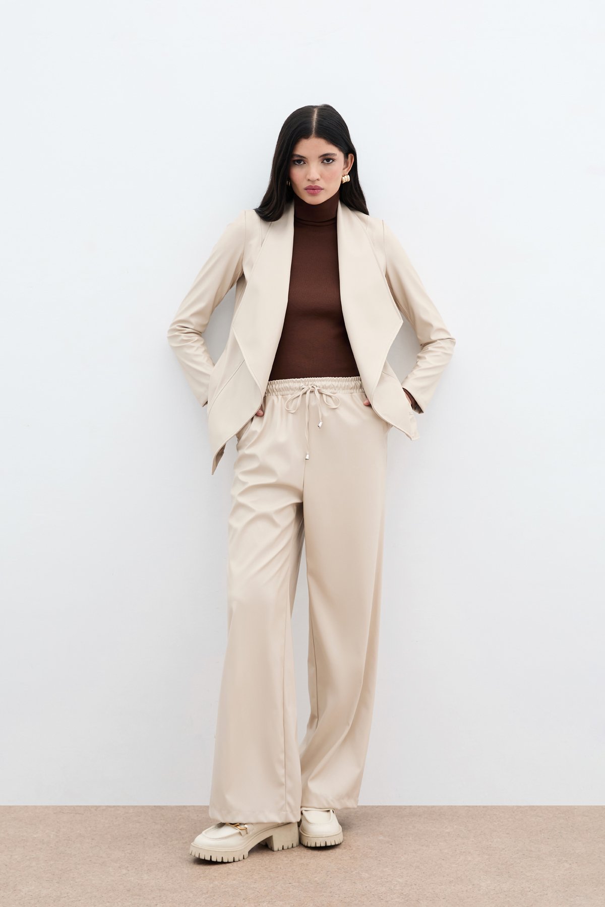 Geniş Yaka Deri Ceket - Taş