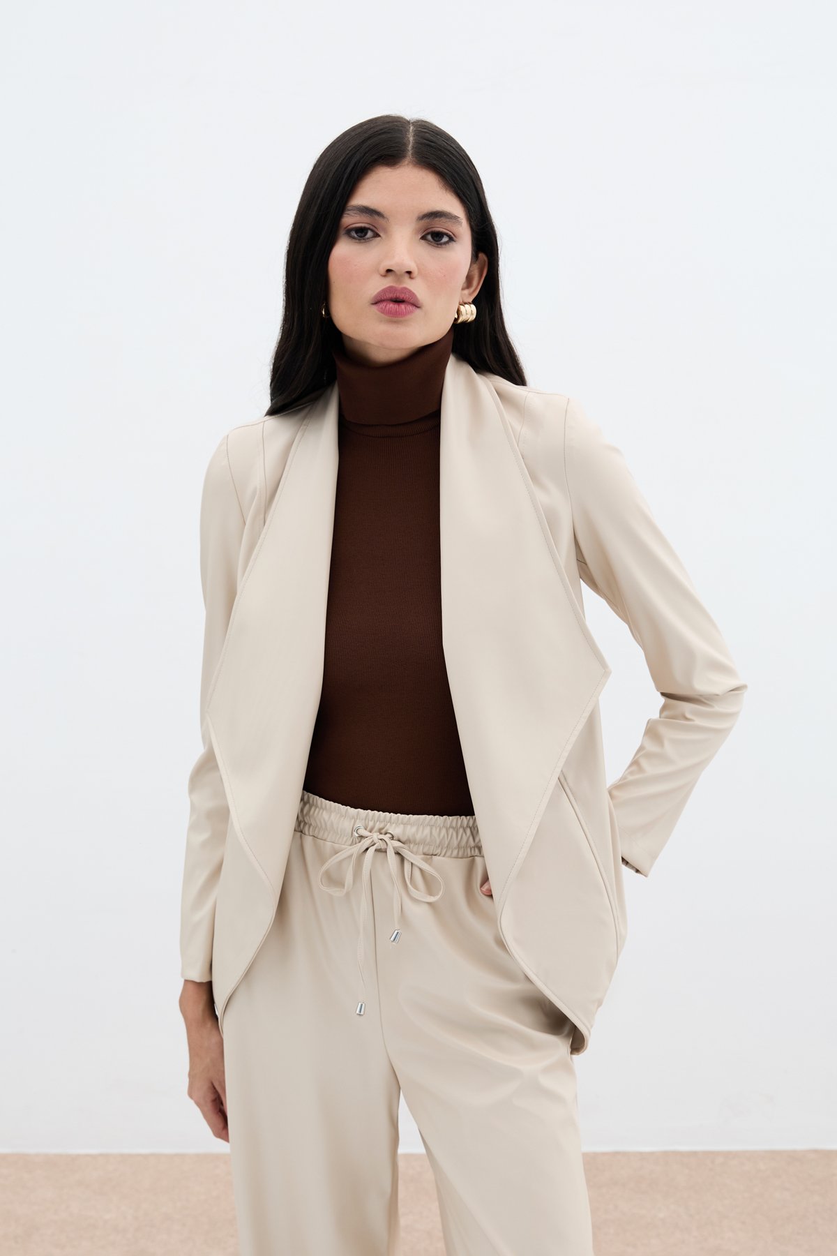 Geniş Yaka Deri Ceket - Taş