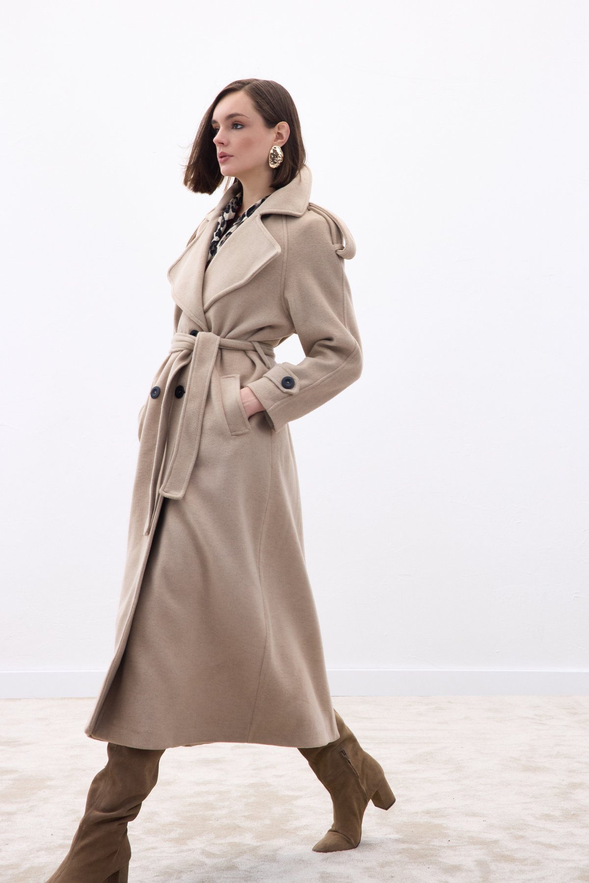 Geniş Yaka Uzun Kaban - Bej