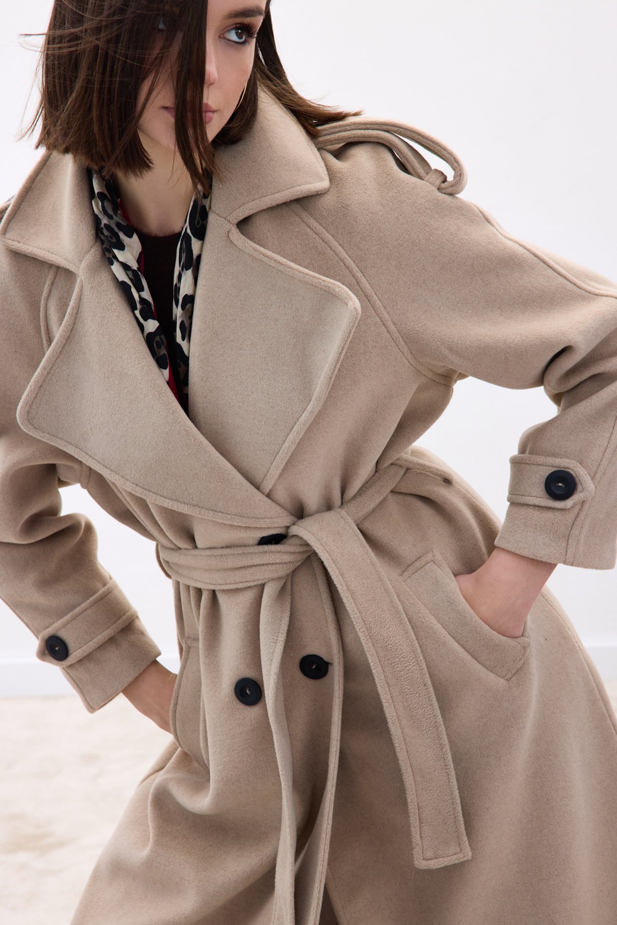 Geniş Yaka Uzun Kaban - Bej