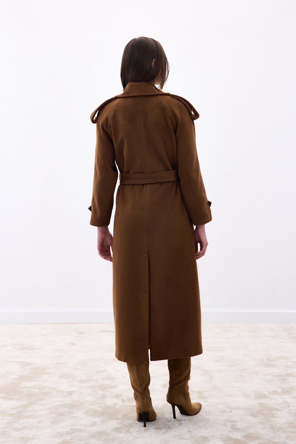 Geniş Yaka Uzun Kaban - Kahve