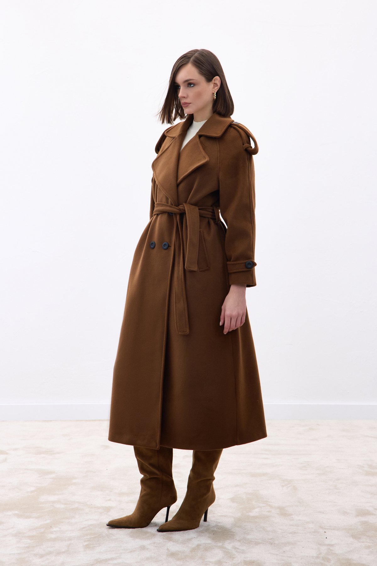 Geniş Yaka Uzun Kaban - Kahve