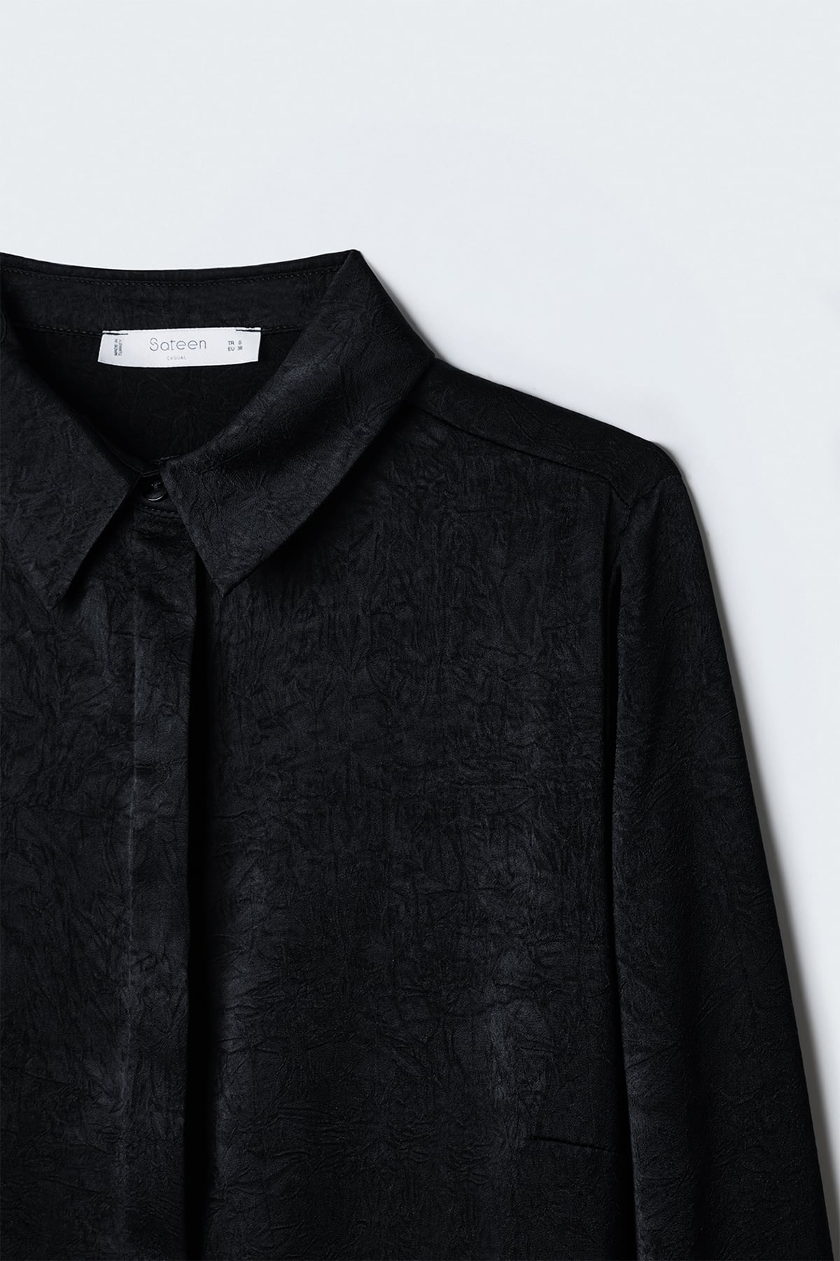 Hidden Flap Shirt - Black