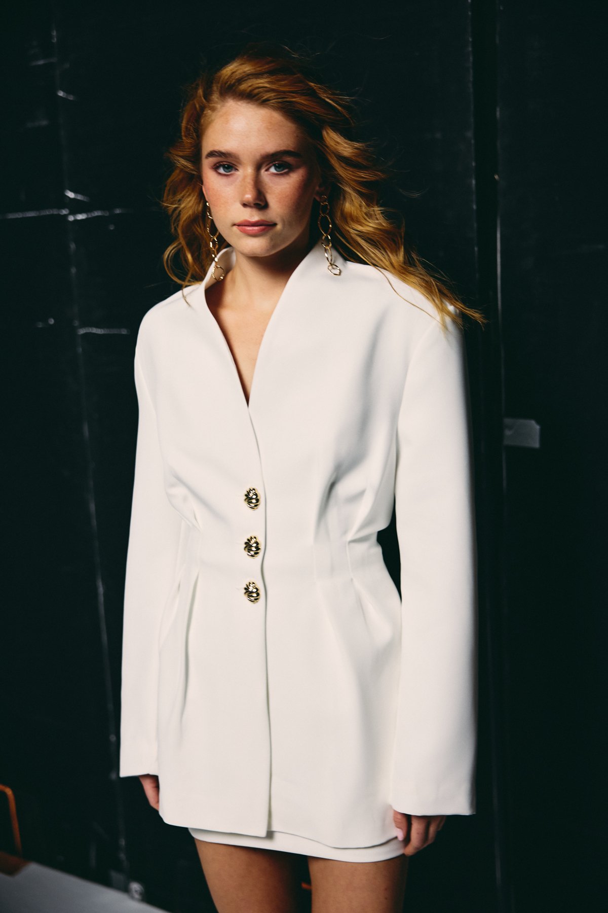 Gold Düğmeli Uzun Ceket - Ekru