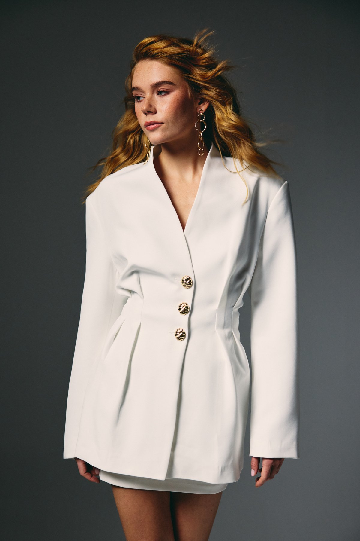 Gold Düğmeli Uzun Ceket - Ekru