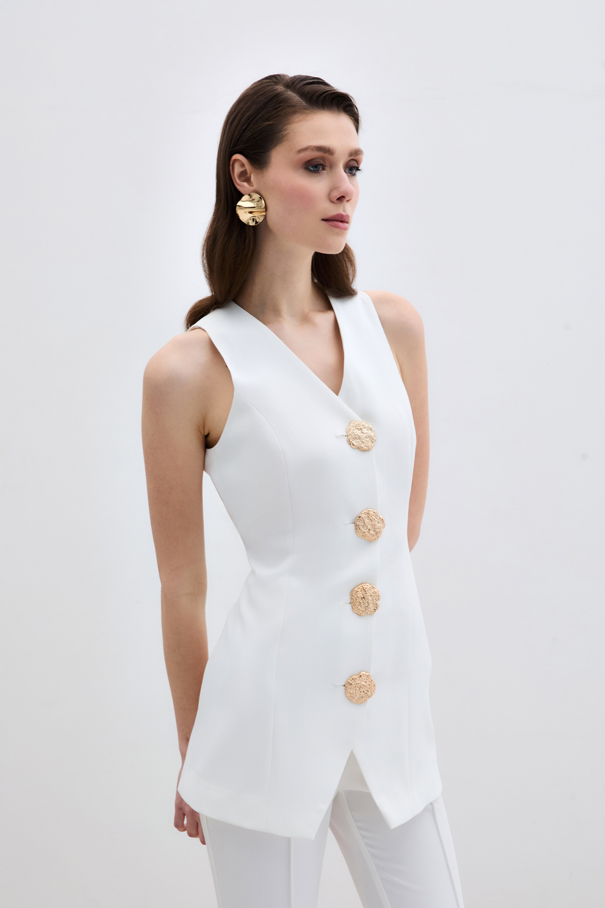 Gold Düğmeli Yelek - Ekru