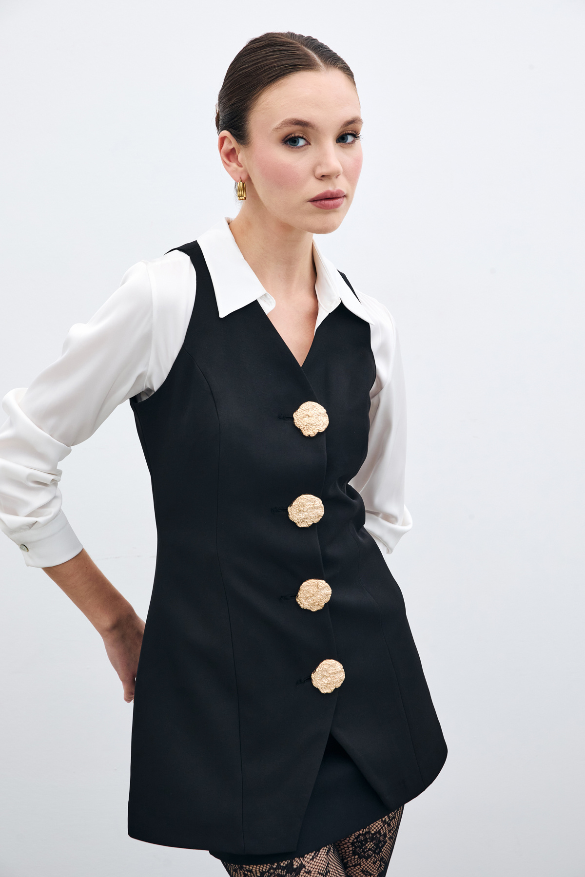 Gold Düğmeli Yelek - Siyah