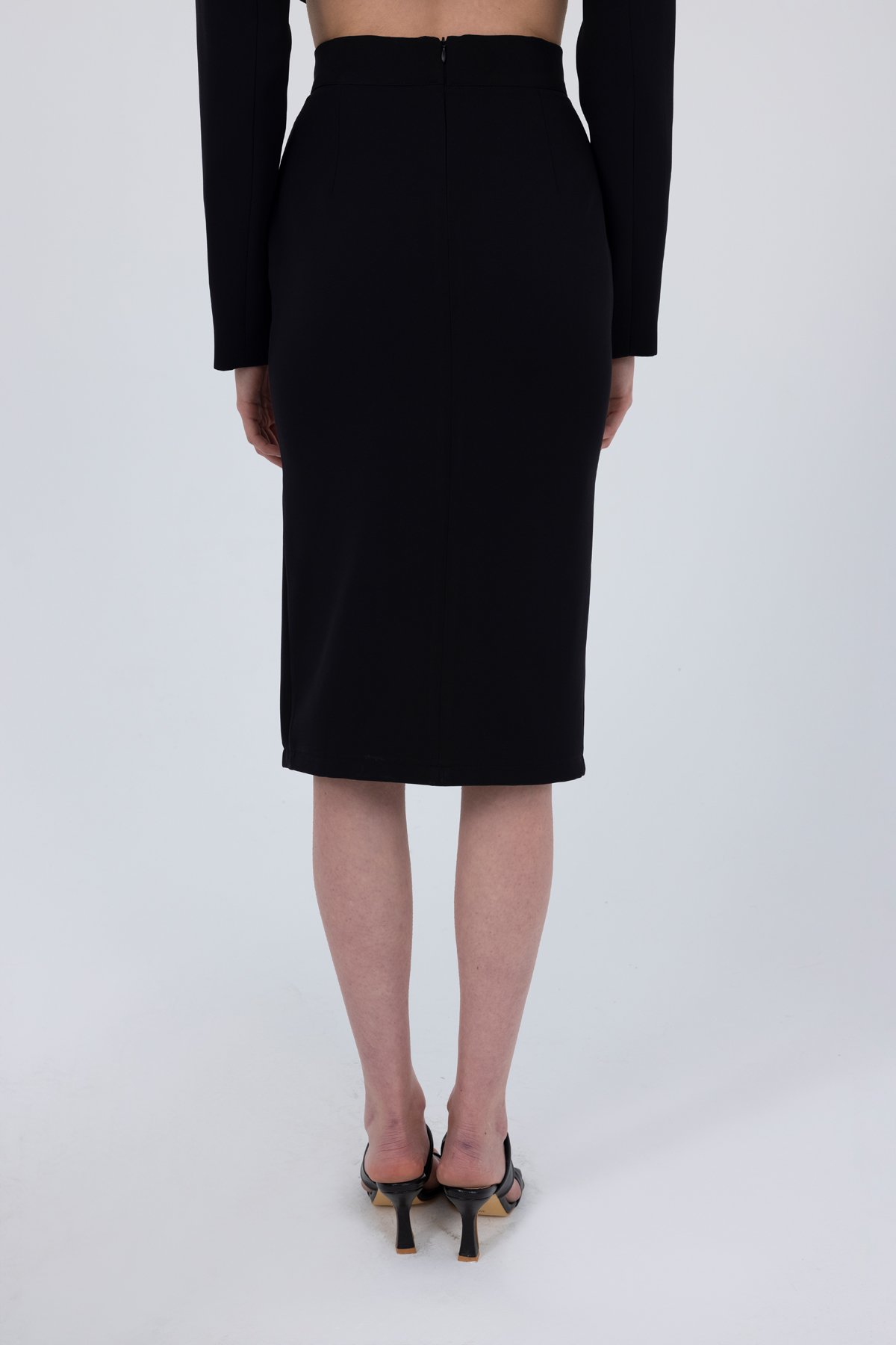 Gold süs düğme kalem etek - SİYAH