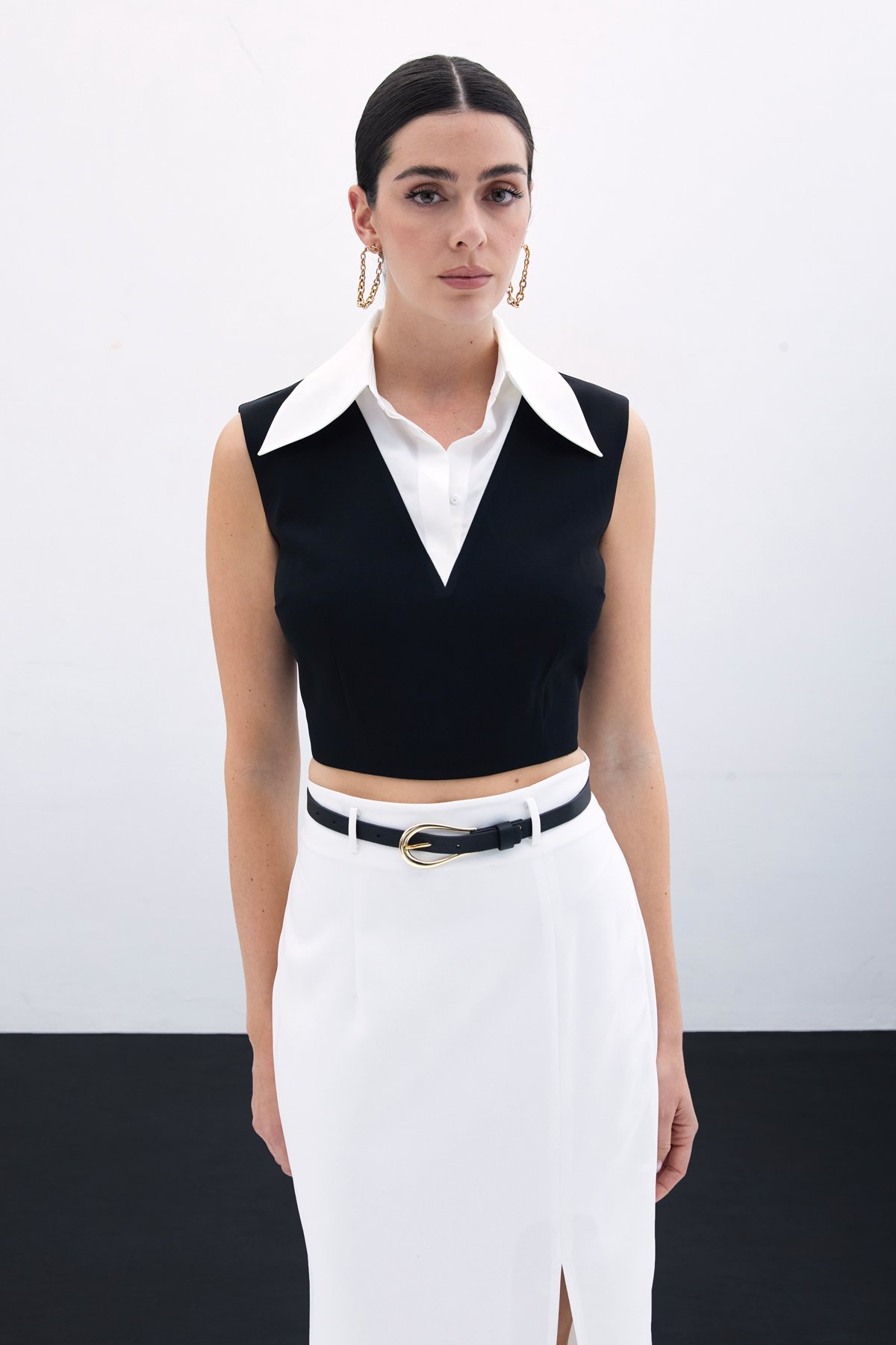 Gömlek Yaka Kısa Bluz - Siyah