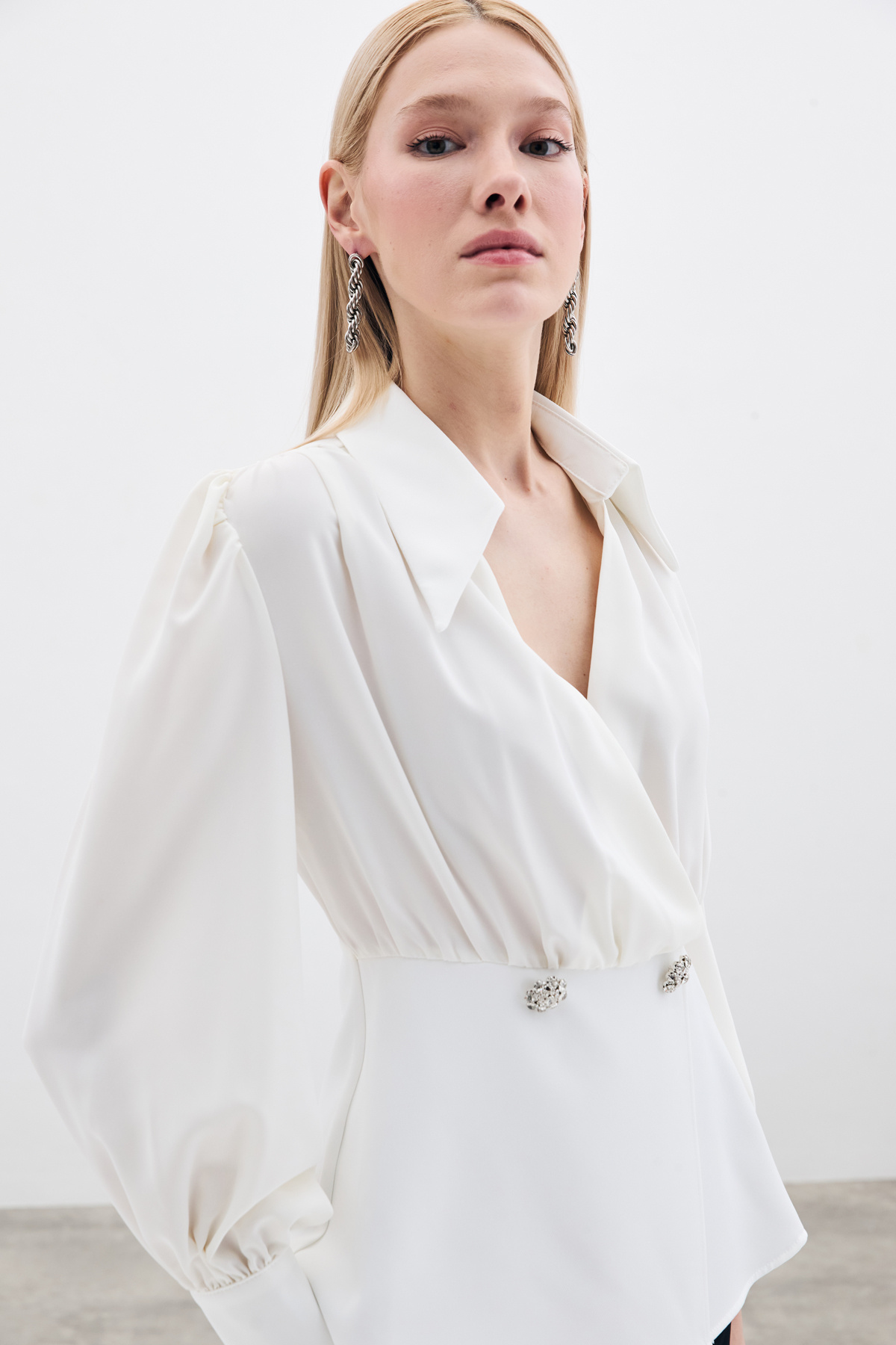 Gömlek Yakalı Bluz - Ekru