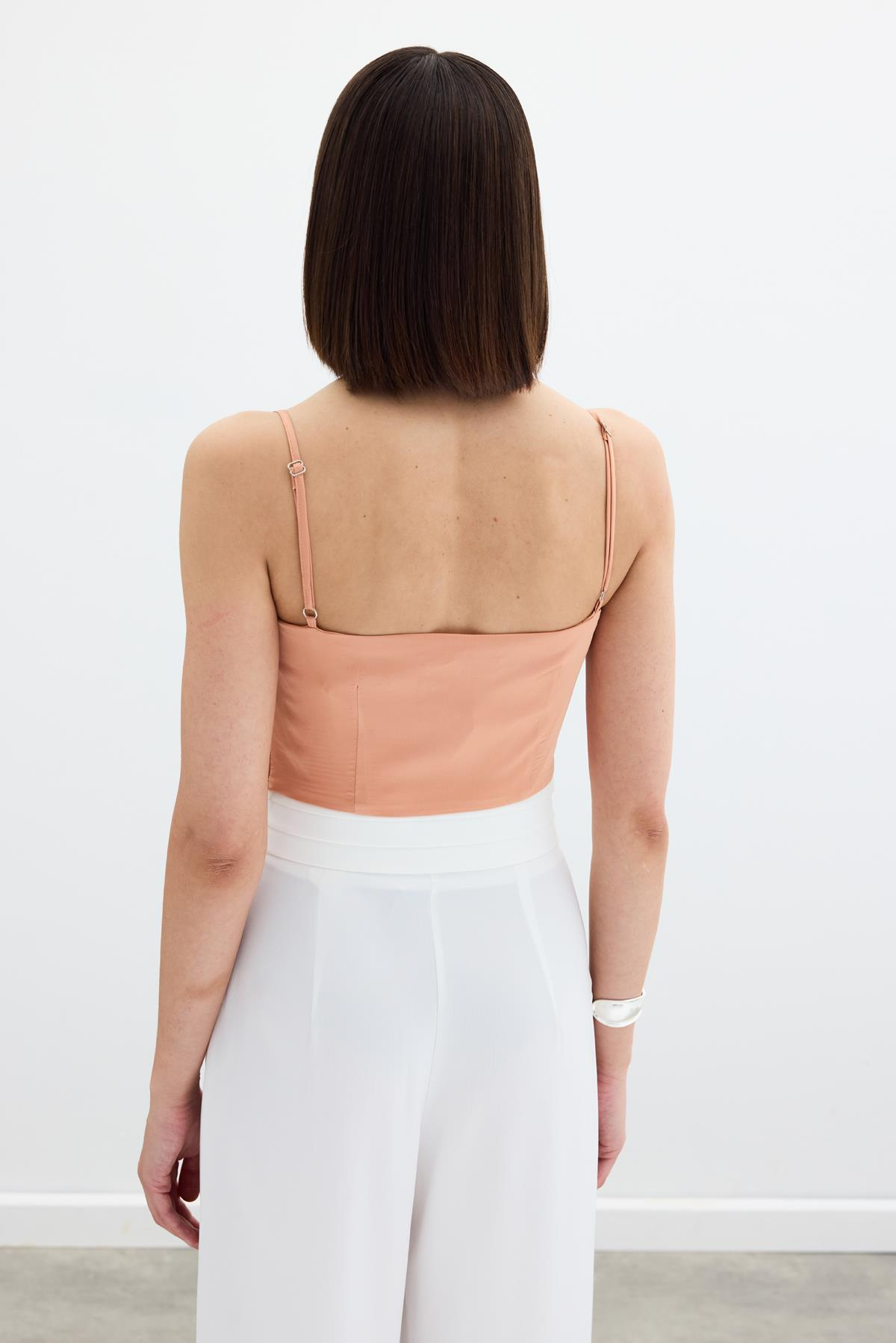 İp Askılı Saten Crop Bluz - Somon