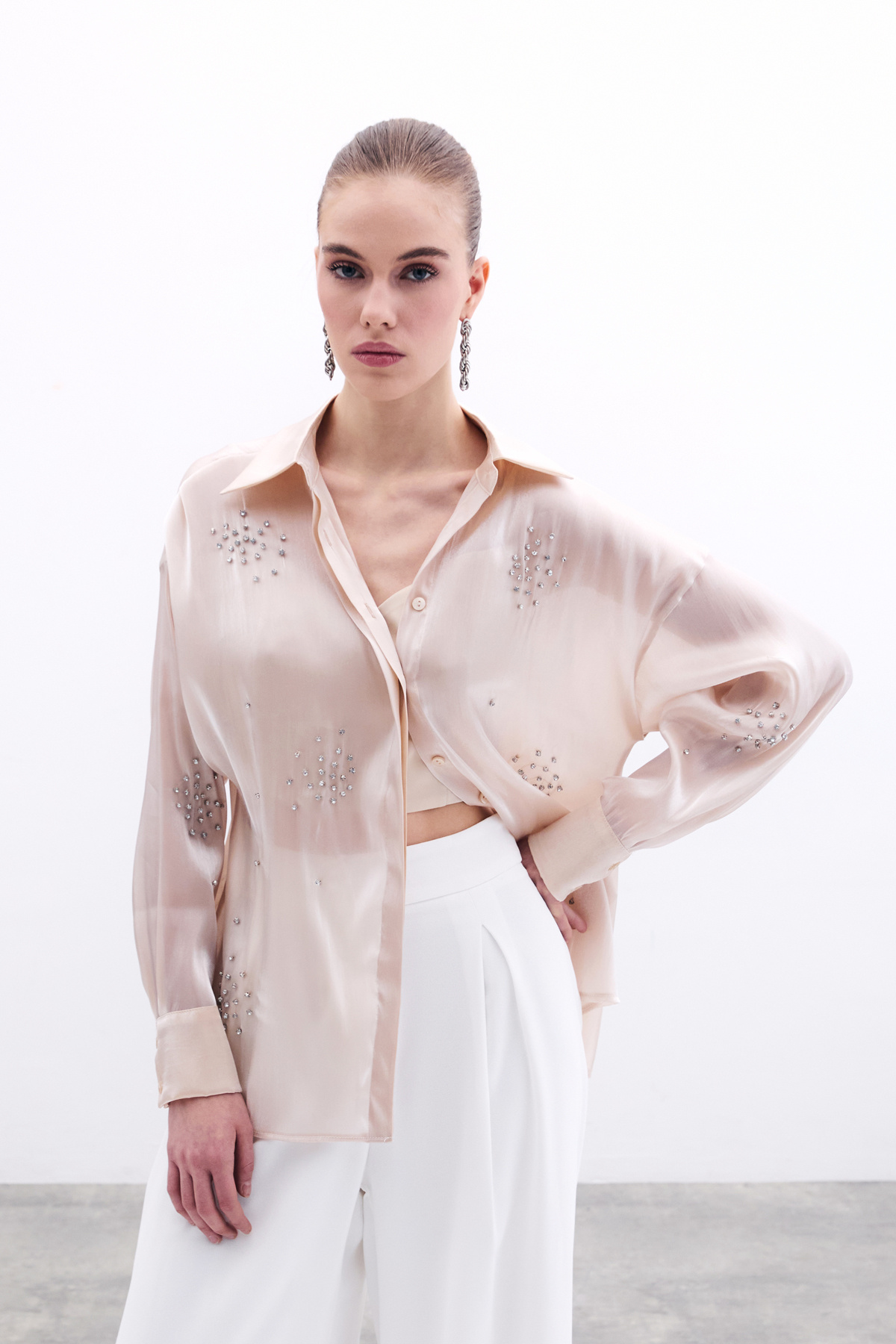 İşlemeli Organze Gömlek - Bej