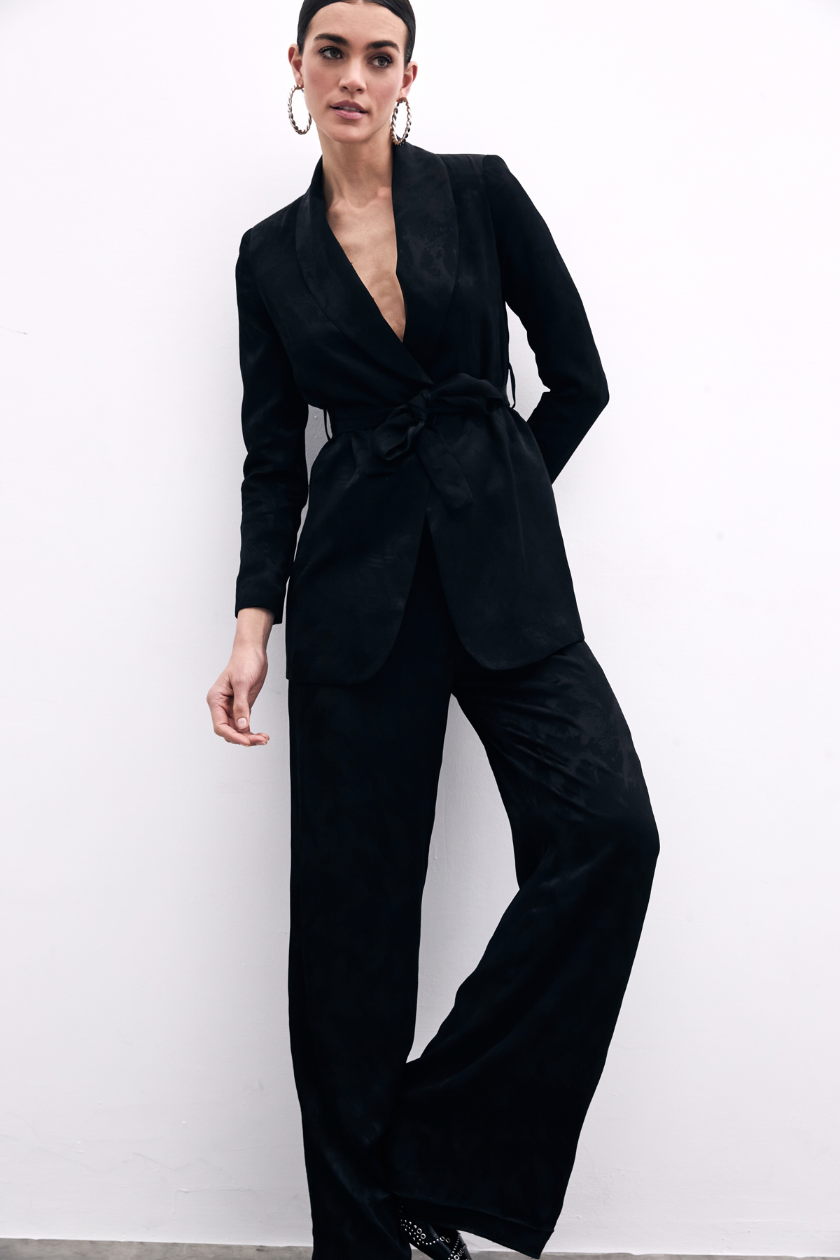 Jakarlı Bol Paça Pantolon - Siyah